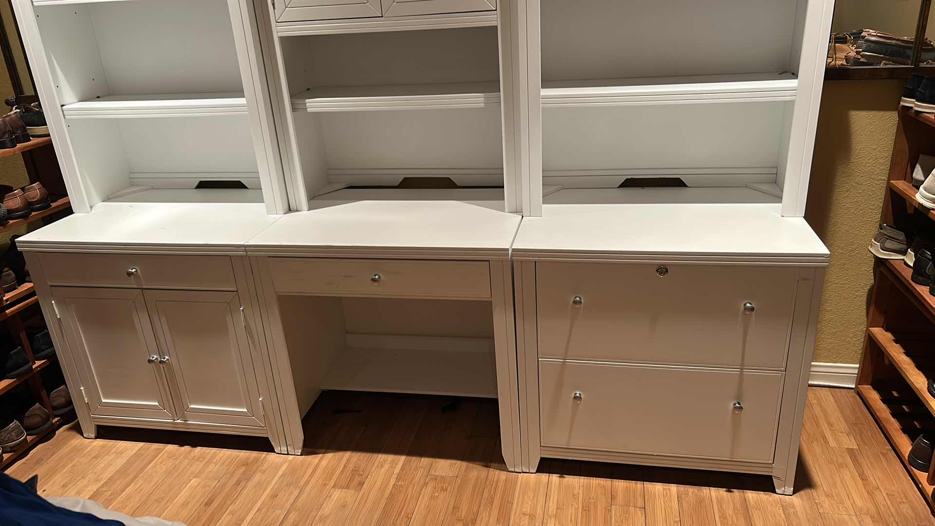 Photo 1 of 6 PC WHITE HOME OFFICE DESK & HUTCH SET 90" X 22" H 71"