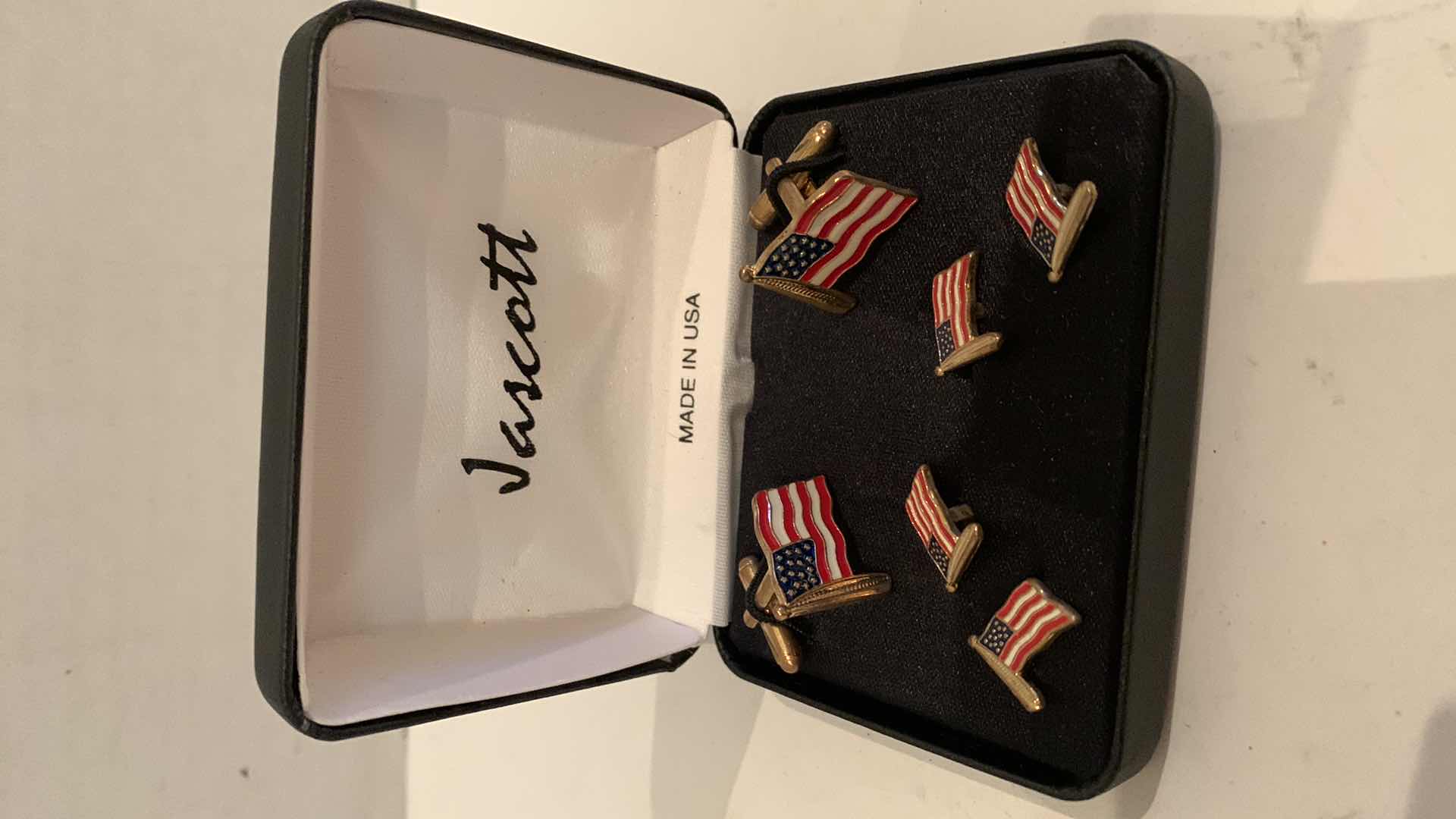 Photo 1 of JASCOT UNITED STATES FLAG CUFF LINKS AND STUD GOLD-TONE SET