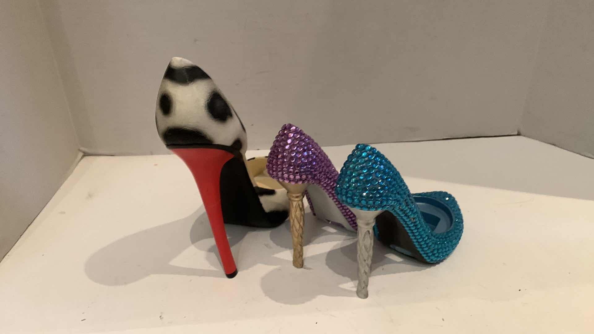 Photo 1 of 3 WOMENS PUMPS
