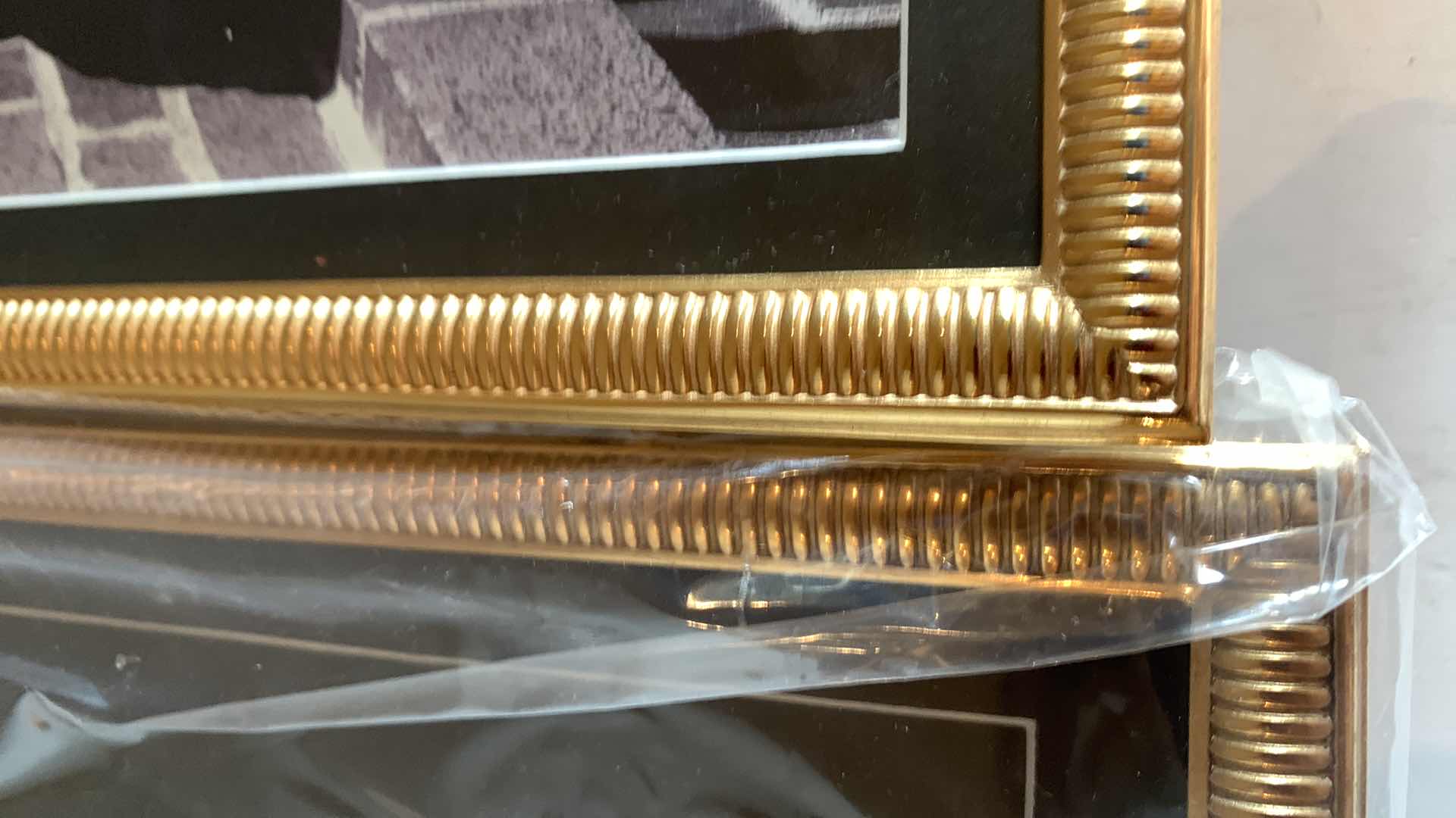 Photo 1 of 2 ELIAS 18KT GOLD ELECTROPLATE PICTURE FRAMES