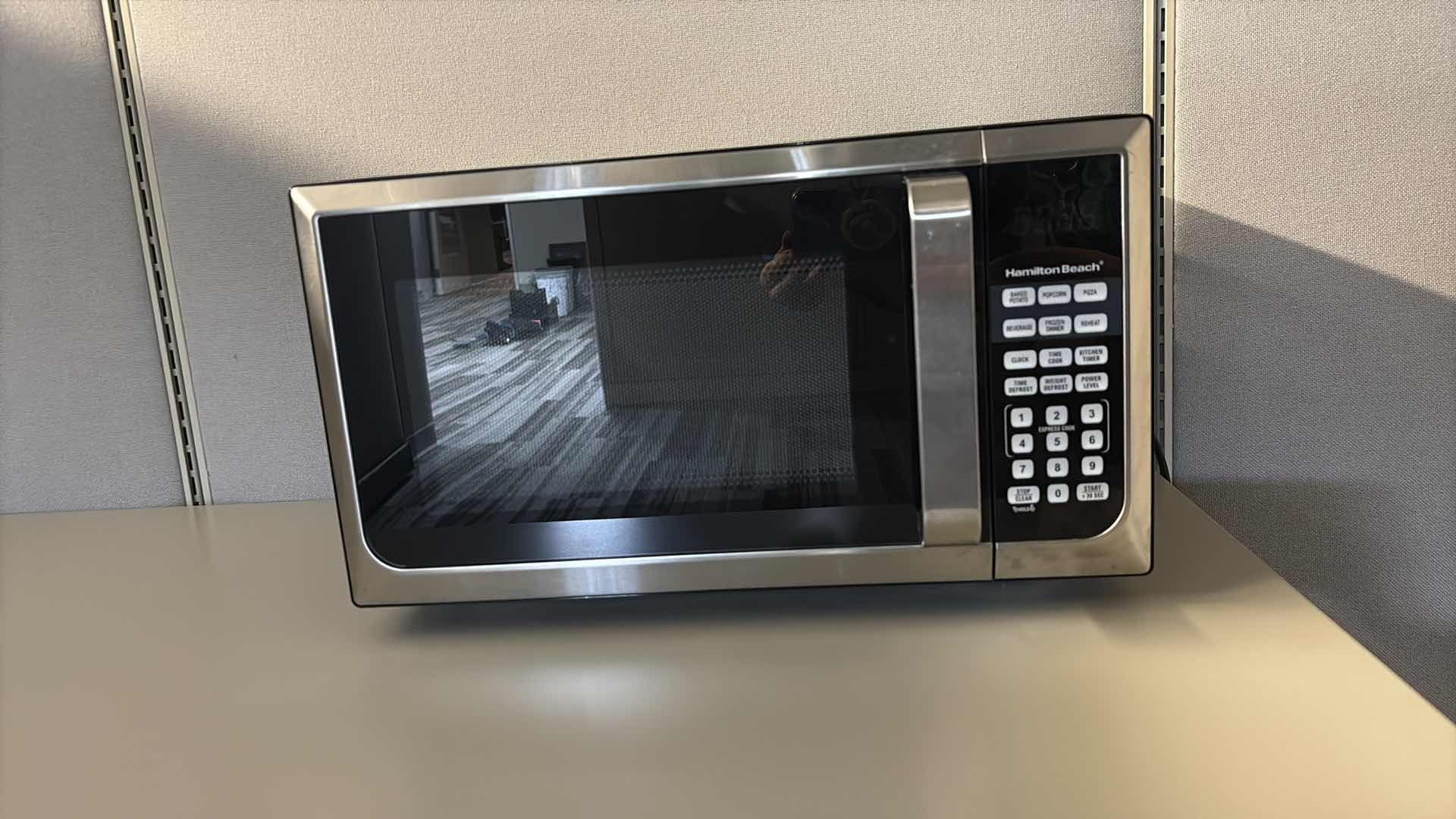 Photo 1 of HAMILTON BEACH STAINLESS STEEL MICROWAVE 19” X 12” H12"