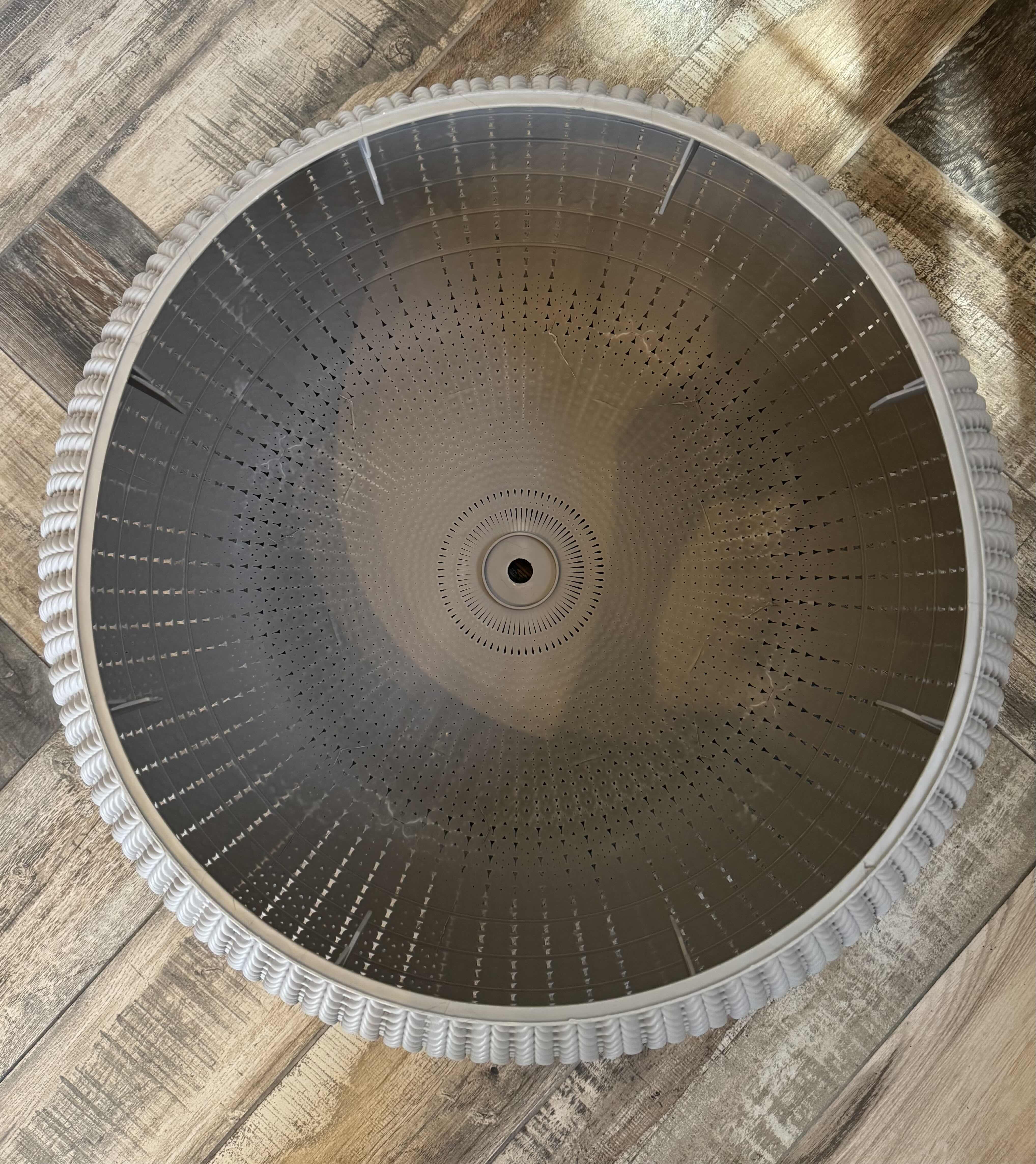 Photo 1 of 22" ROUND KETER URBAN KNIT POUF OTTOMAN OUTDOOR/INDOOR H13”