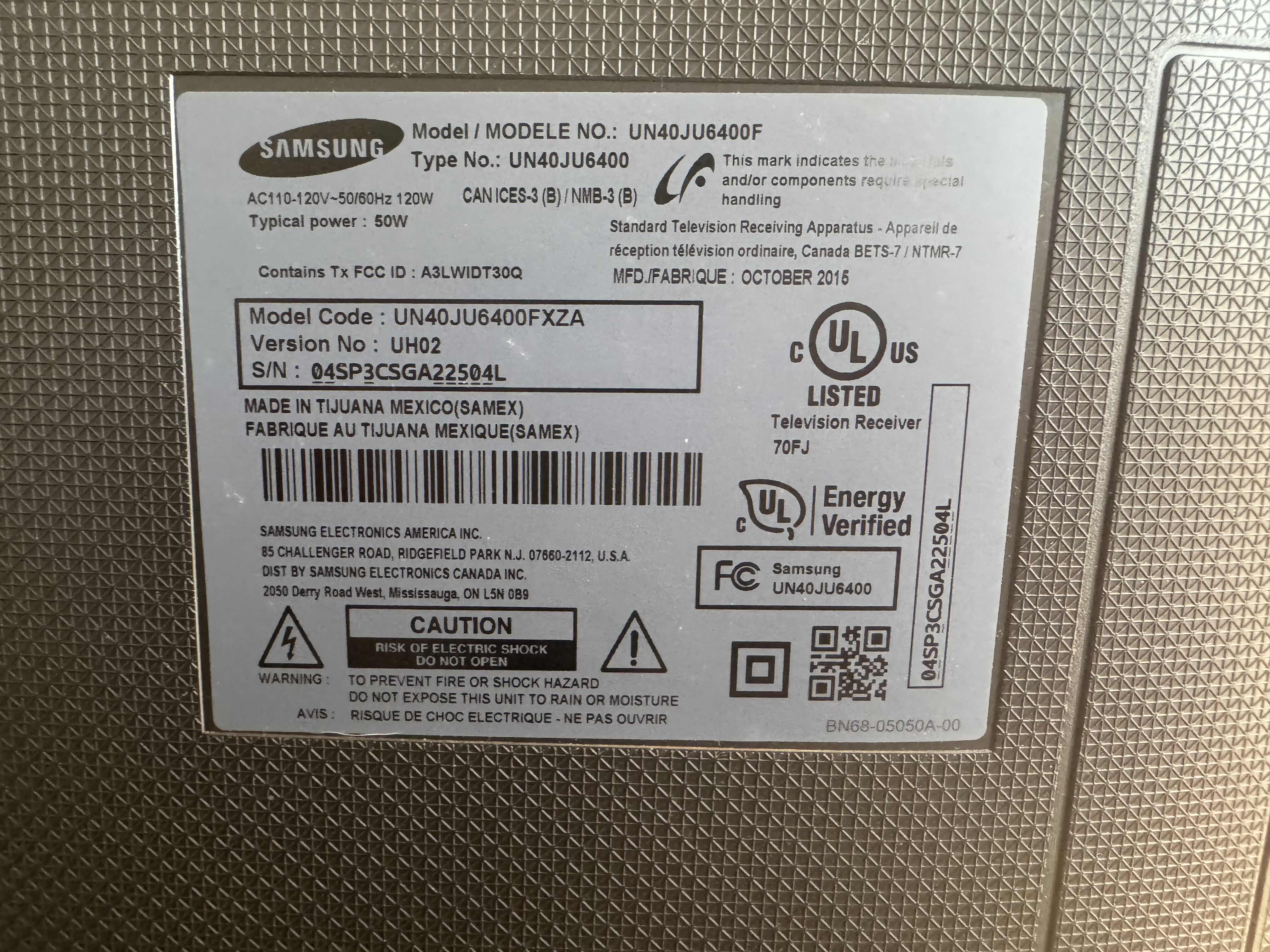Photo 1 of 34" SAMSUNG TV W STAND (NO REMOTE, NO POWER CORD) MODEL NO: UN40JU6400F
