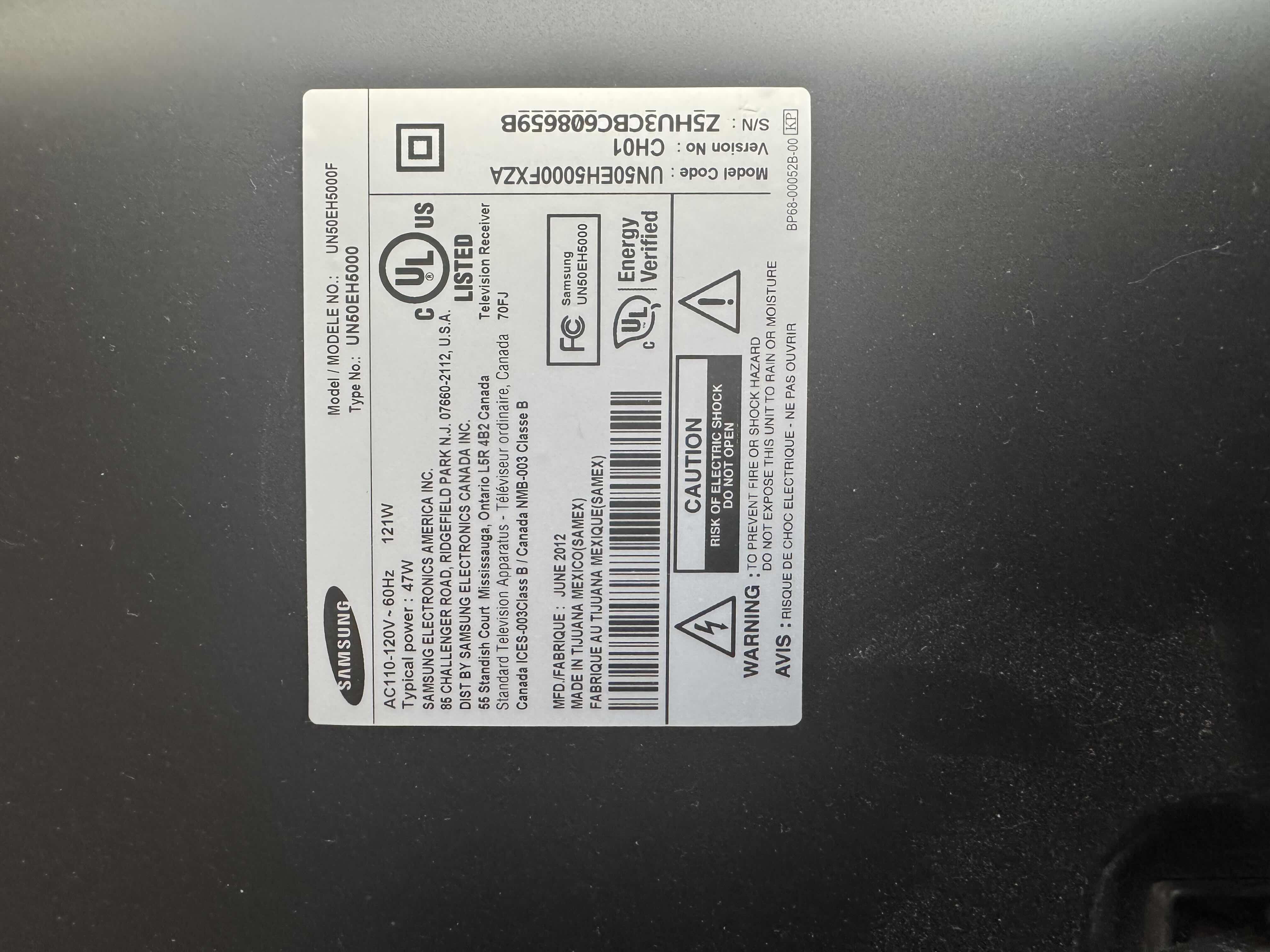 Photo 1 of 43" SAMSUNG TV W WALL MOUNT (NO REMOTE)