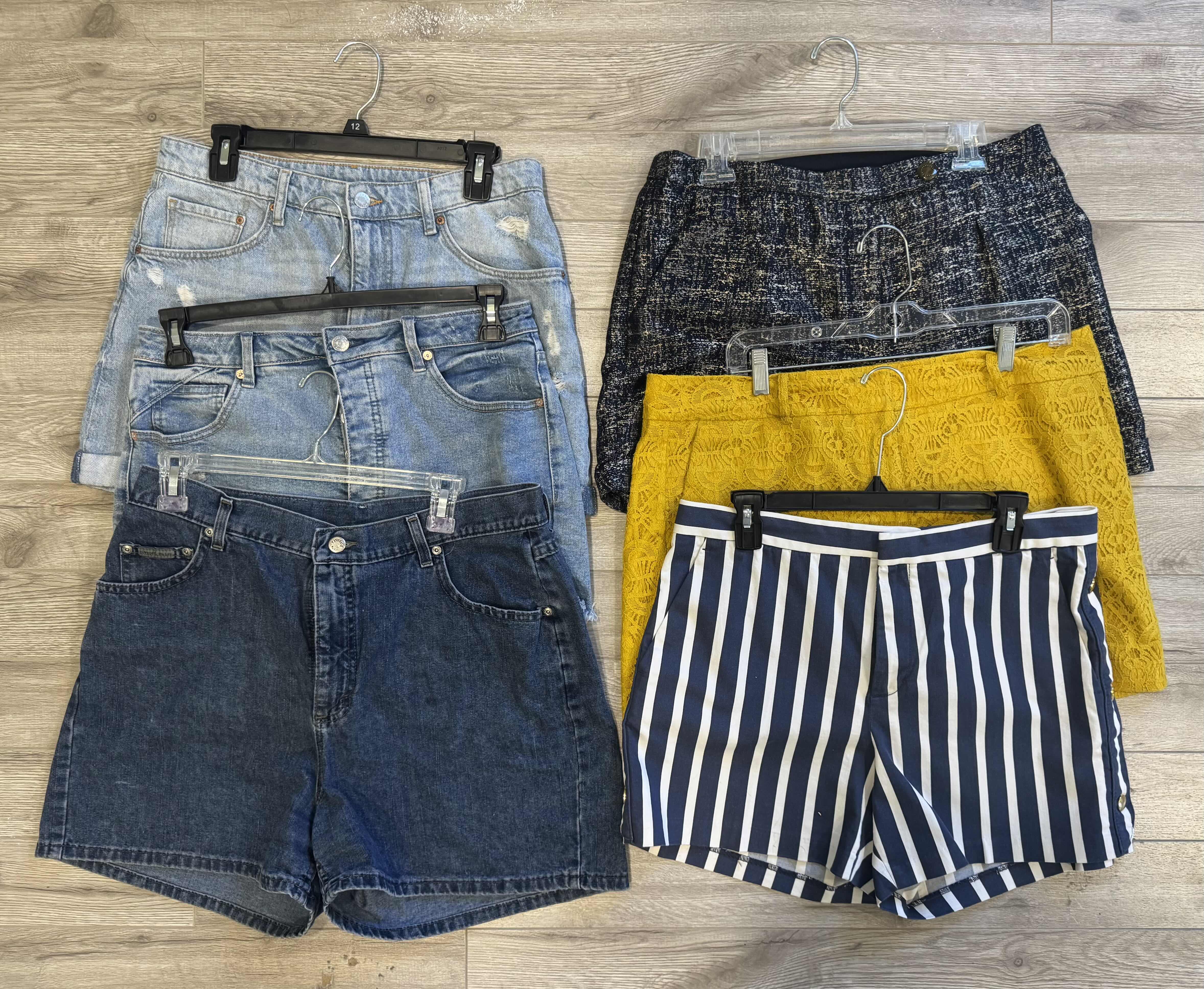 Photo 1 of 6-WOMEN'S SHORTS, 2-WOMEN'S SKIRTS (SIZE 12 & L)