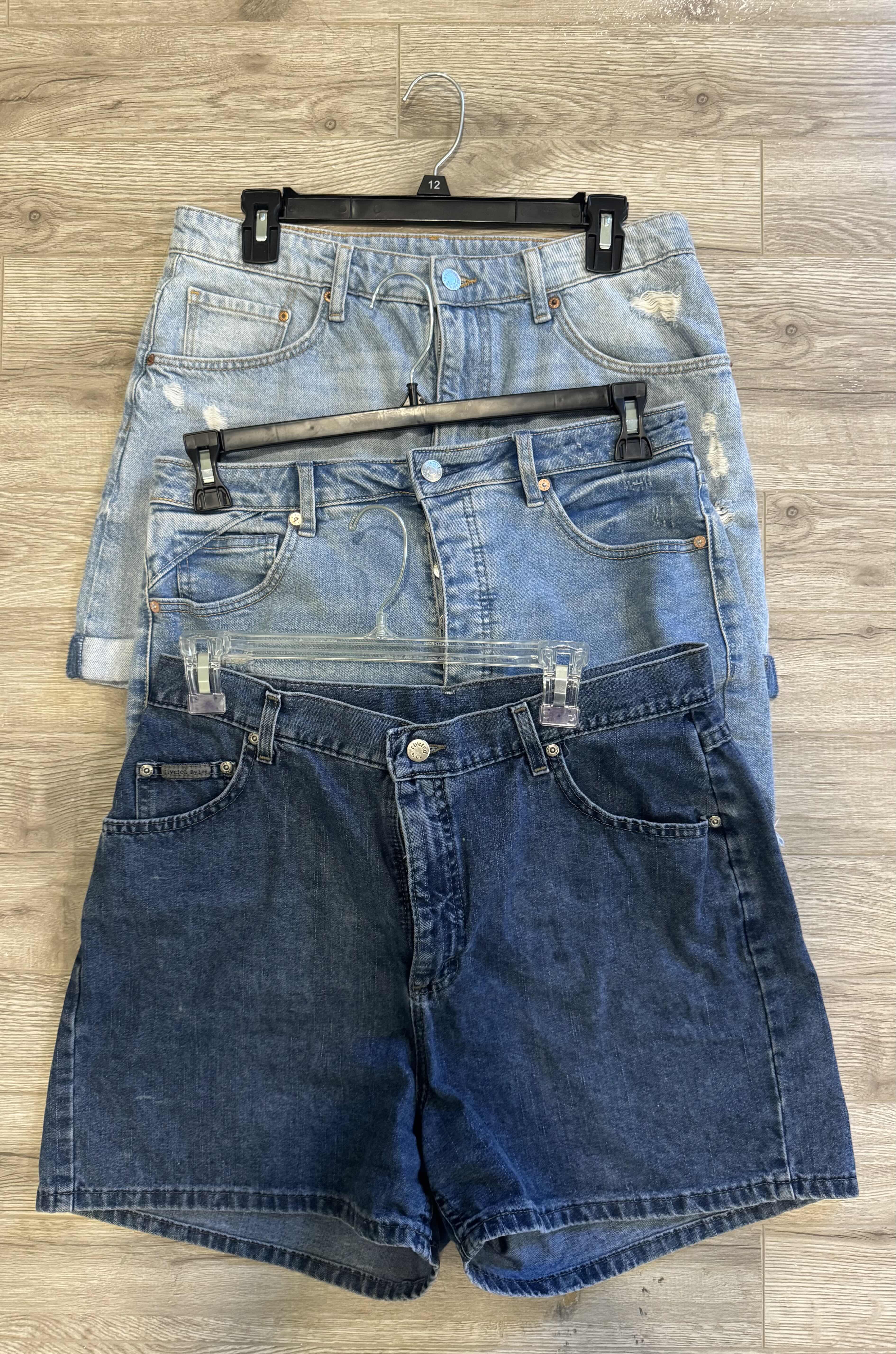 Photo 1 of 6-WOMEN'S SHORTS, 2-WOMEN'S SKIRTS (SIZE 12 & L)