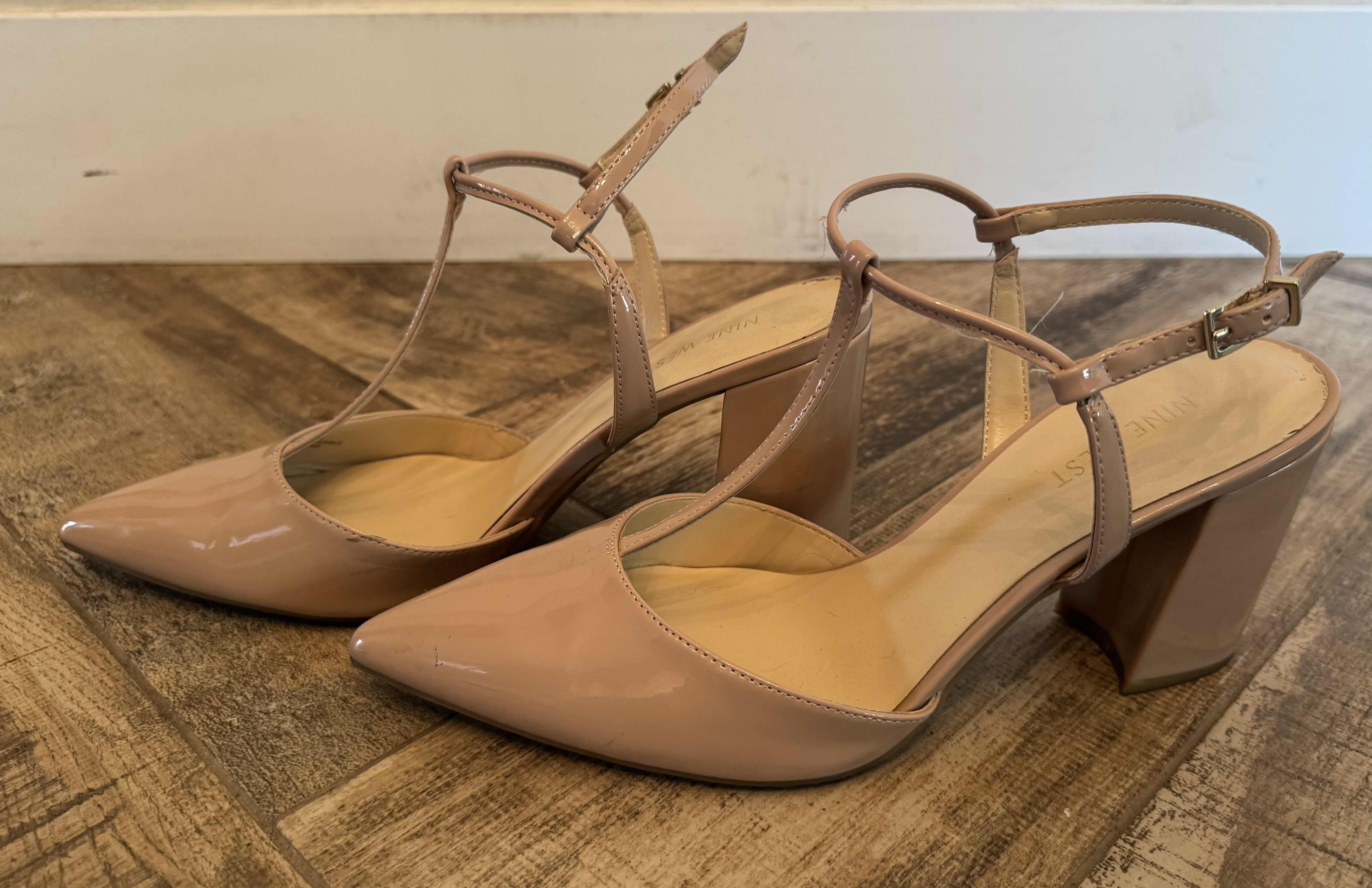 Photo 1 of 3 PAIRS-WOMEN'S DRESS SHOES (SIZE 9)
