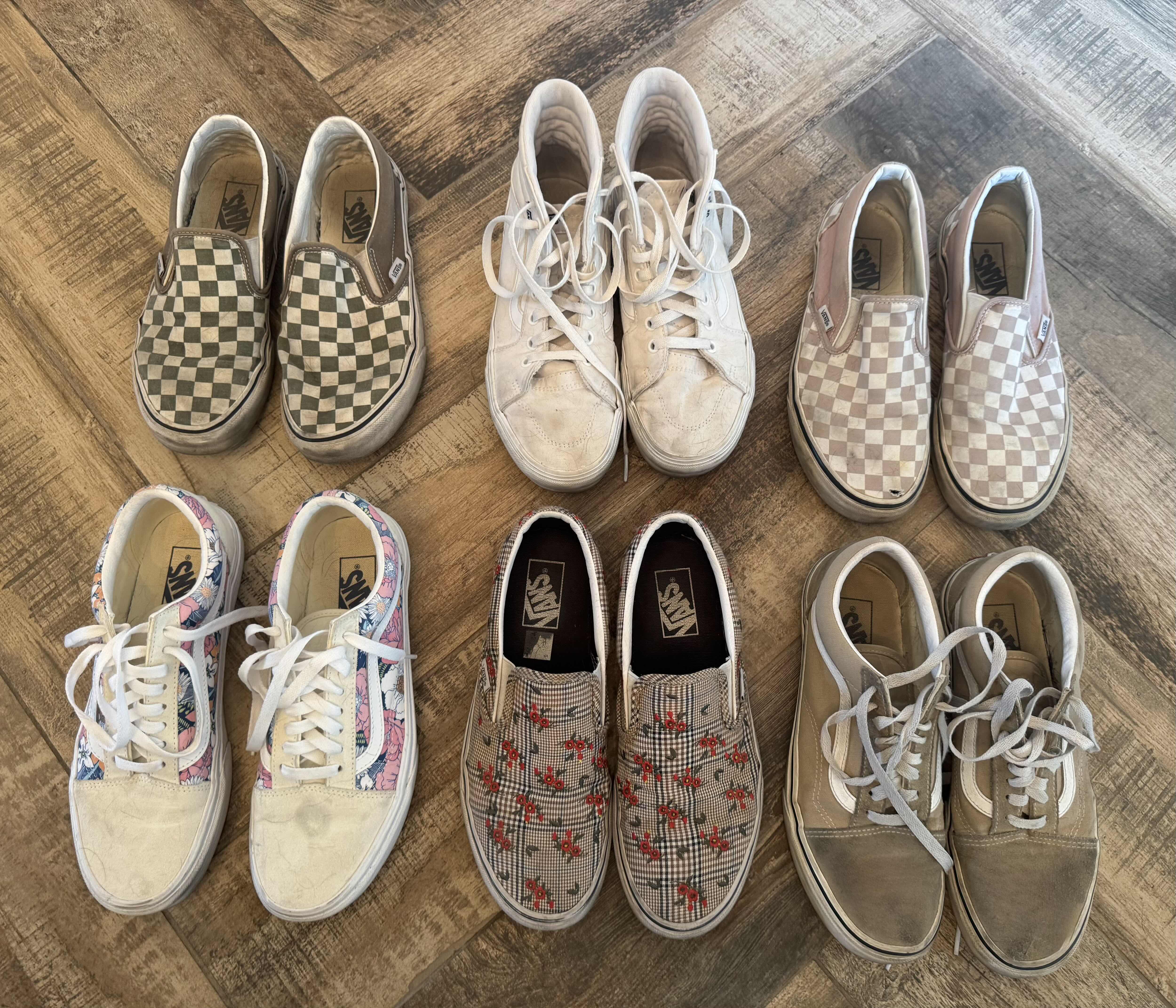 Photo 1 of 6 PAIRS-WOMEN'S VANS & ATHLETIC SHOES (SIZE 9)