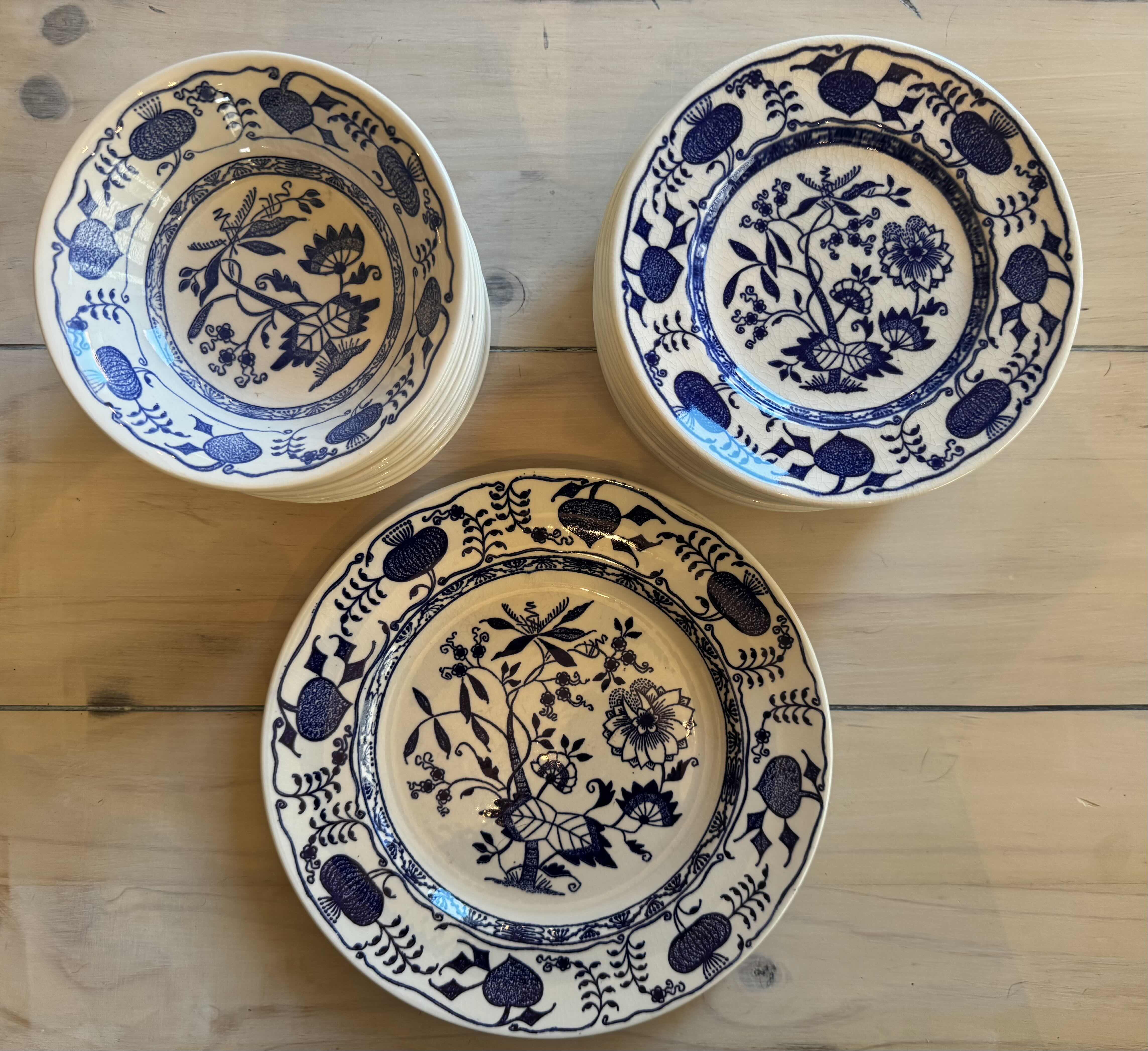 Photo 1 of 24 PCS-MOUNT CLEMENS CHINA UNDERGLAZE WHITE W BLUE IRONSTONE SMALL PLATES & BOWLS 


