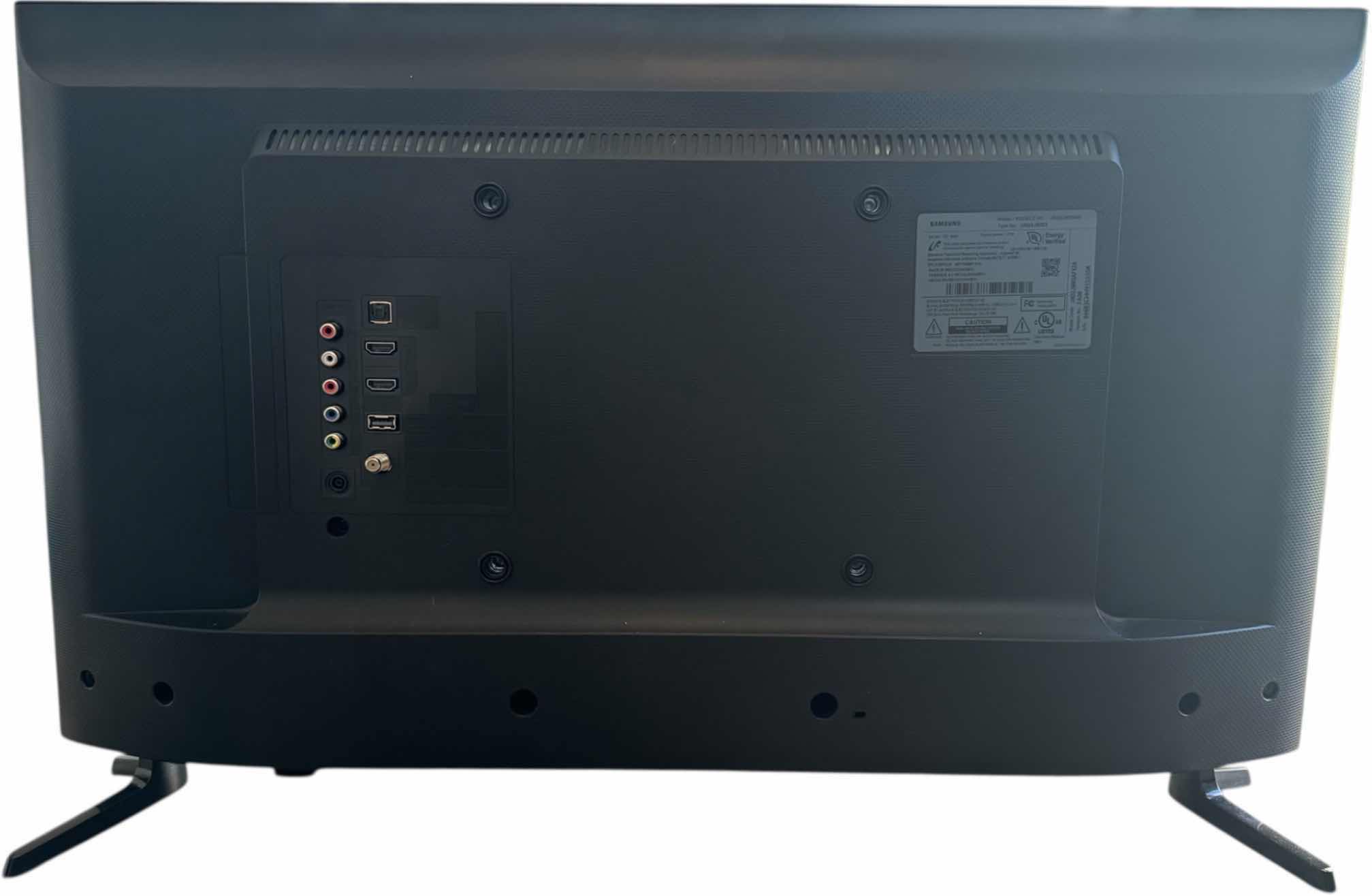 Photo 1 of 28" SAMSUNG TV W REMOTE MODEL NO: UN32J5003AF