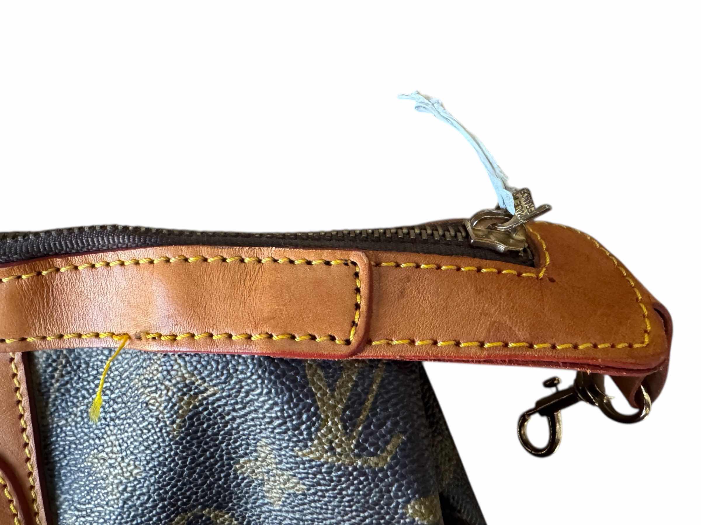 Photo 1 of REPLICA LOUIS VUITTON BOSTON DUFFEL BAG 

