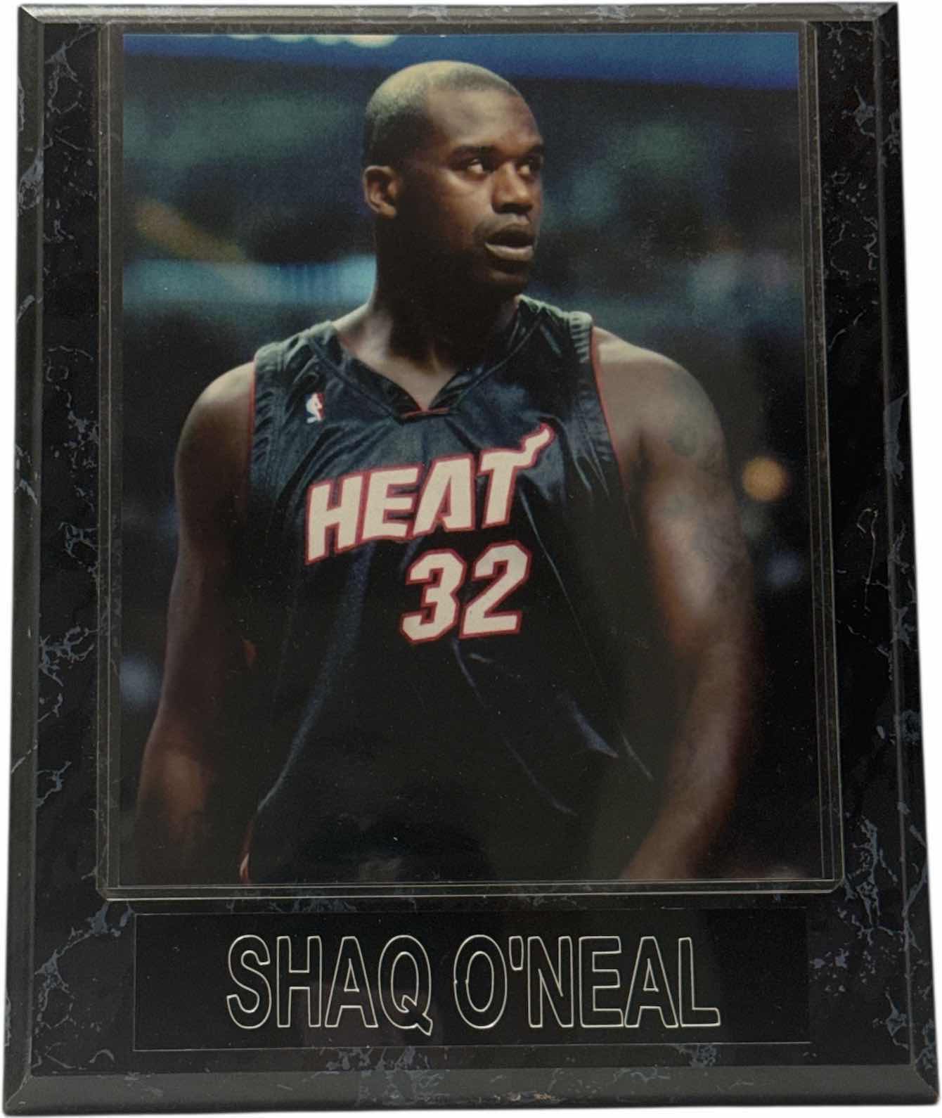 Photo 1 of SHAQUILLE ONEAL WOOD WALL PLAQUE 12" X 11" 
