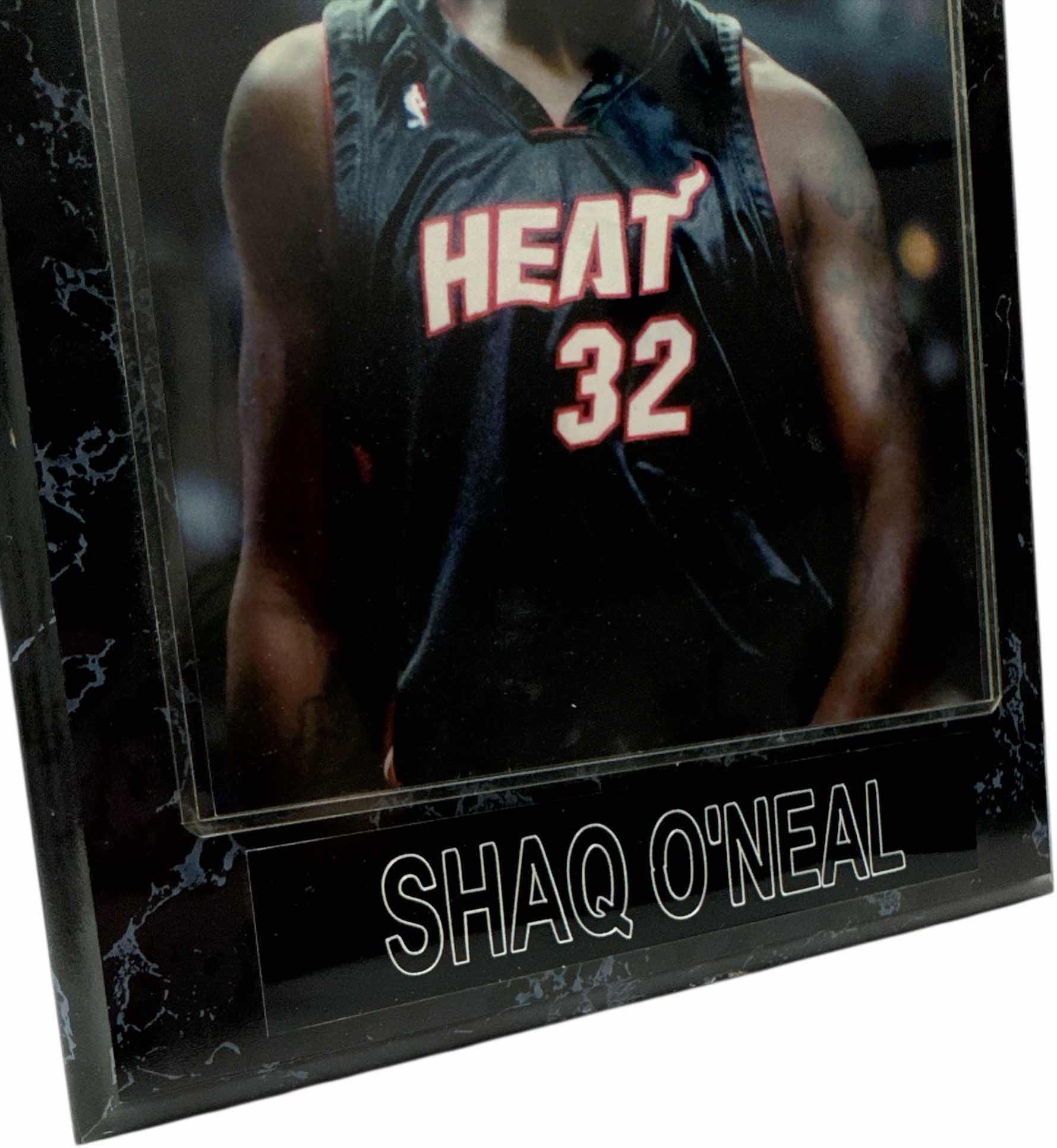 Photo 1 of SHAQUILLE ONEAL WOOD WALL PLAQUE 12" X 11" 
