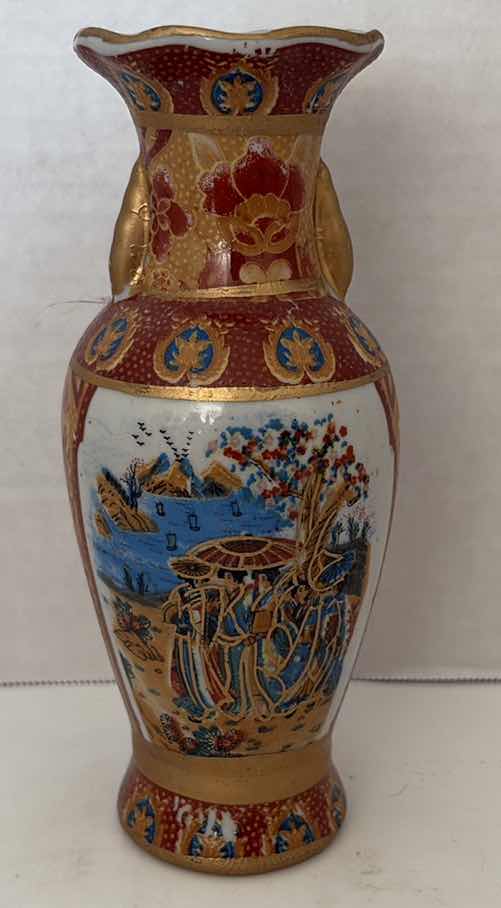 Photo 1 of (2)PCS BUDDHA AND VASE H8”