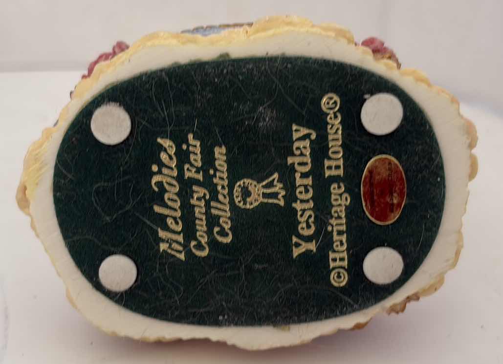 Photo 1 of (3)PCS CAROUSEL HORSE H6”