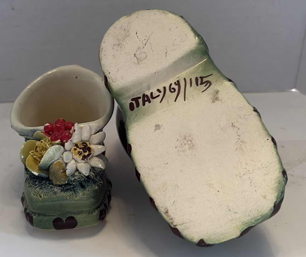 Photo 1 of (2)SETS ITALIAN BOOT PLANTERS H3”