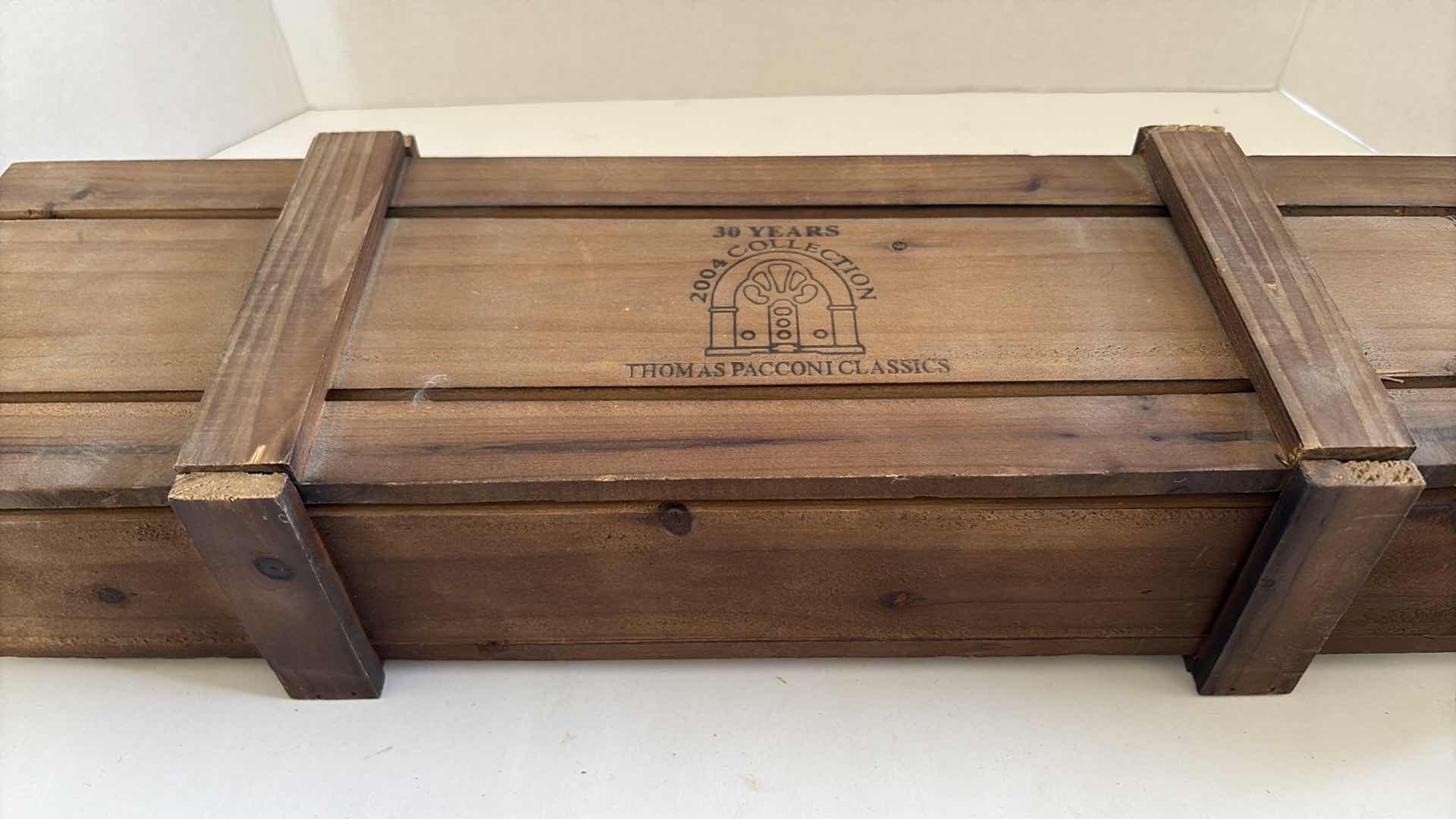 Photo 1 of (12)PCS THOMAS PACCONI HAND BLOWN GLASS ORNAMENTS