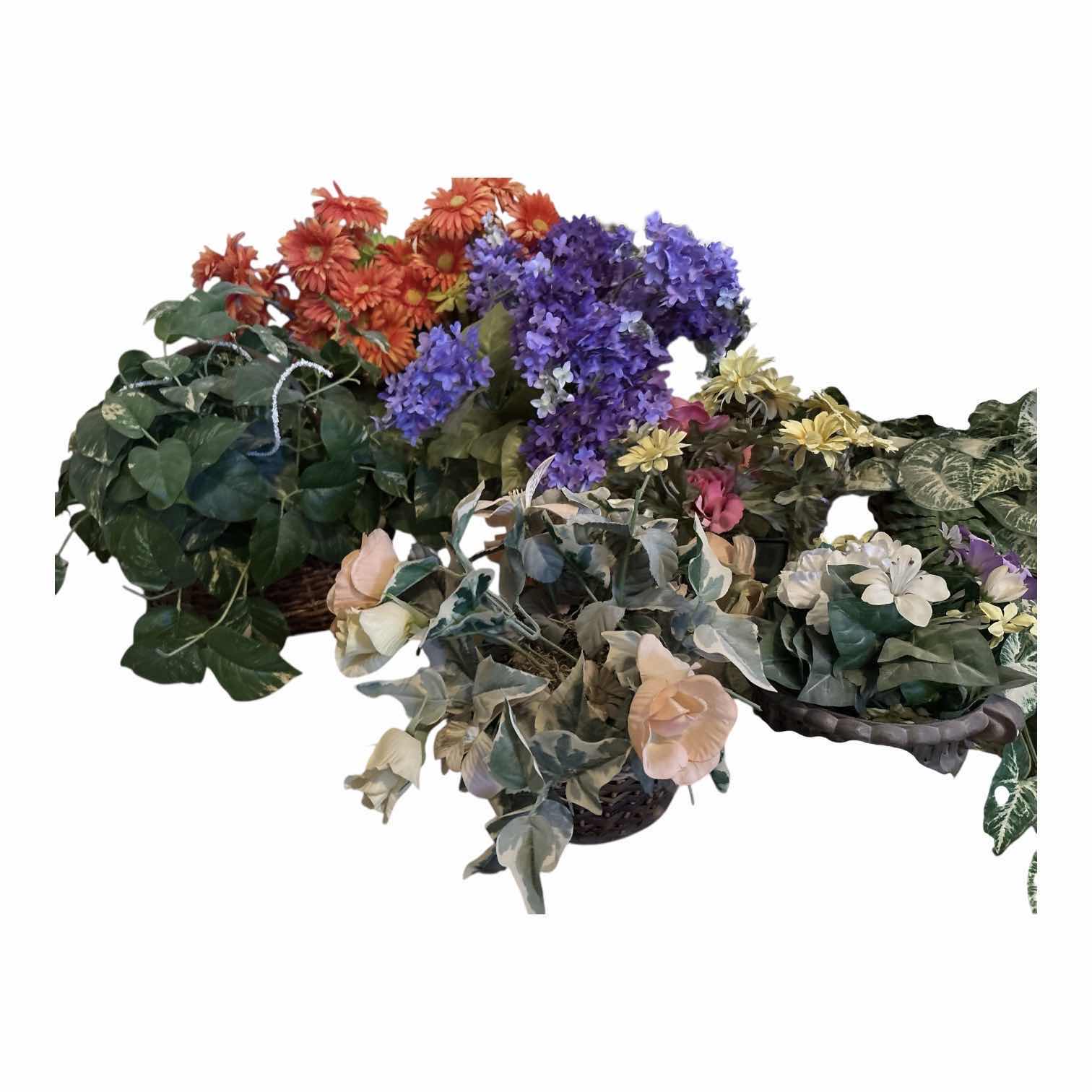 Photo 1 of (8)PCS FLORAL ARRANGEMENTS