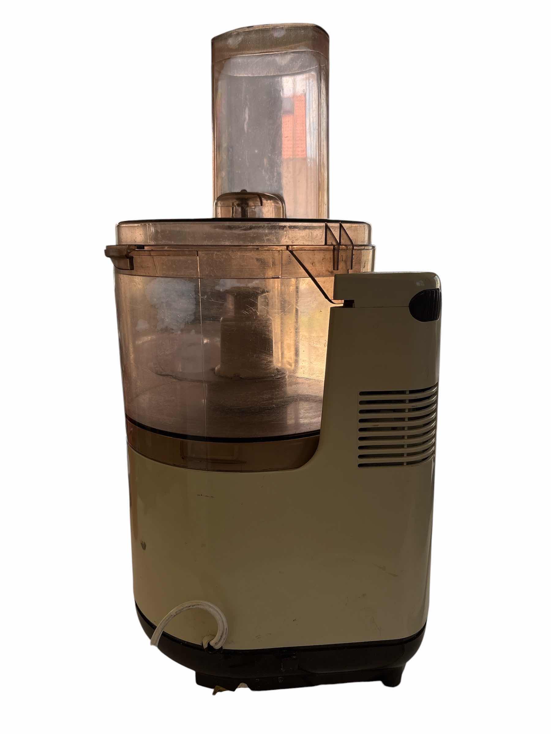 Photo 1 of VINTAGE LA MACHINE II FOOD PROCESSOR
