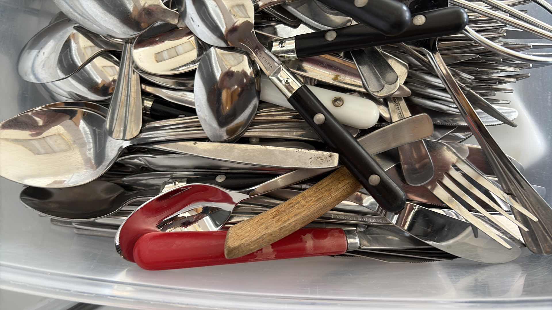Photo 1 of CONTAINER OF UTENSILS