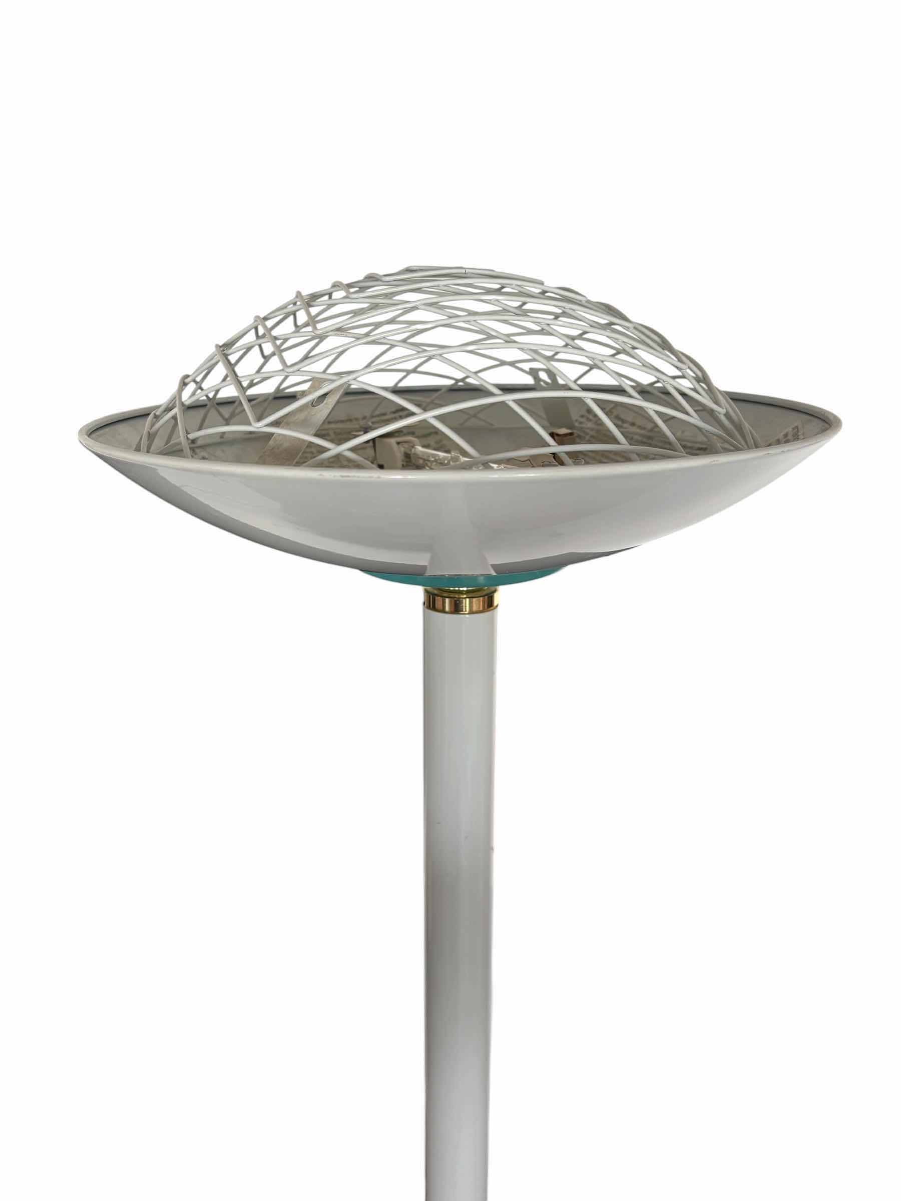 Photo 1 of FLOOR LAMP H72”