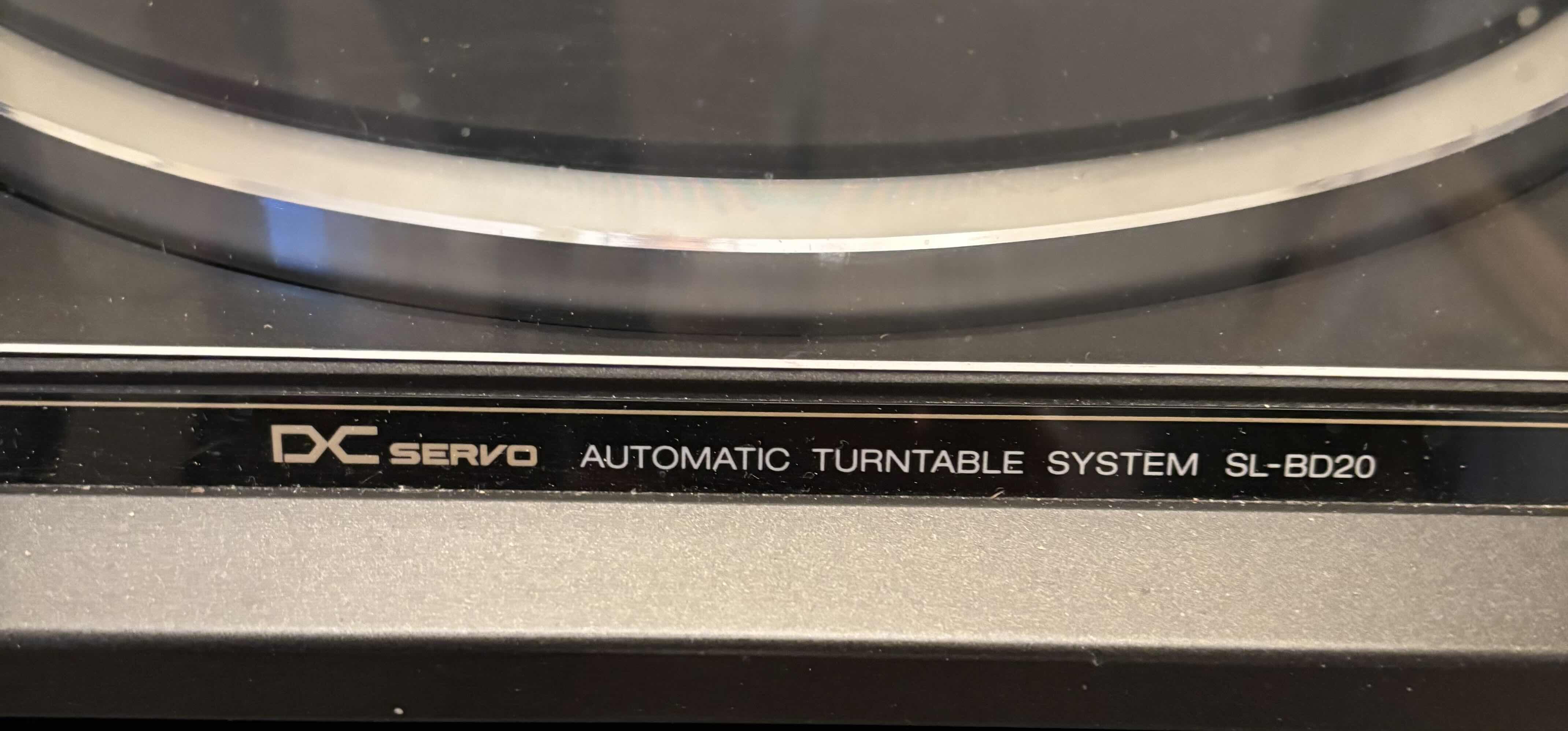 Photo 1 of TECHNICS SL-BD20 DC SERVO AUTOMATIC TURNTABLE