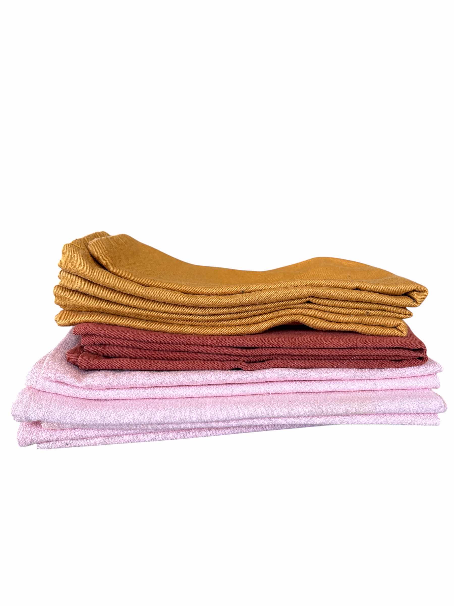 Photo 1 of (22)PCS SOLD COLOR CLOTH PLACEMATS