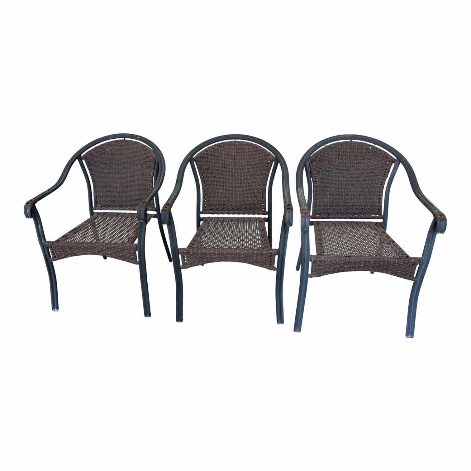 Photo 1 of (3)PCS WOVEN METAL PATIO ARMCHAIR SEAT 17” TOTAL H33”