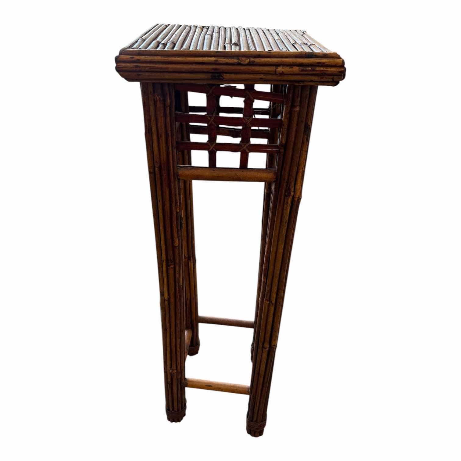 Photo 1 of (3)PCS WOOD AND METAL PLANT STANDS H28.5”