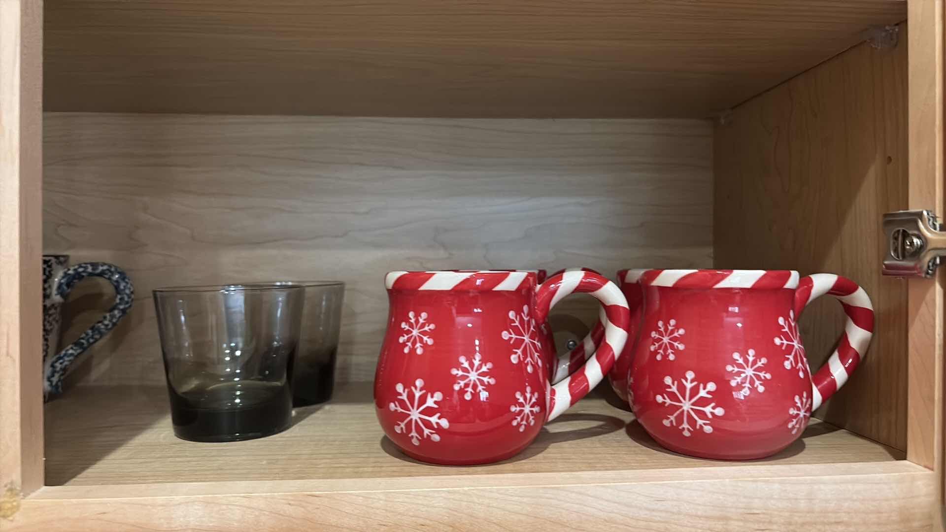 Photo 1 of CONTENTS OF KITCHEN CABINET