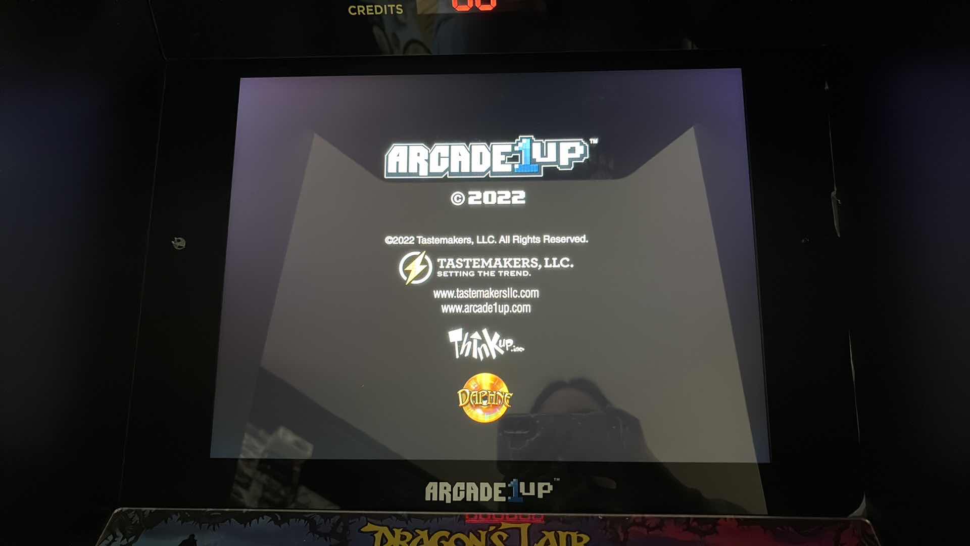 Photo 1 of ARCADE 1 UP DRAGONS LAIR GAMING MACHINE
