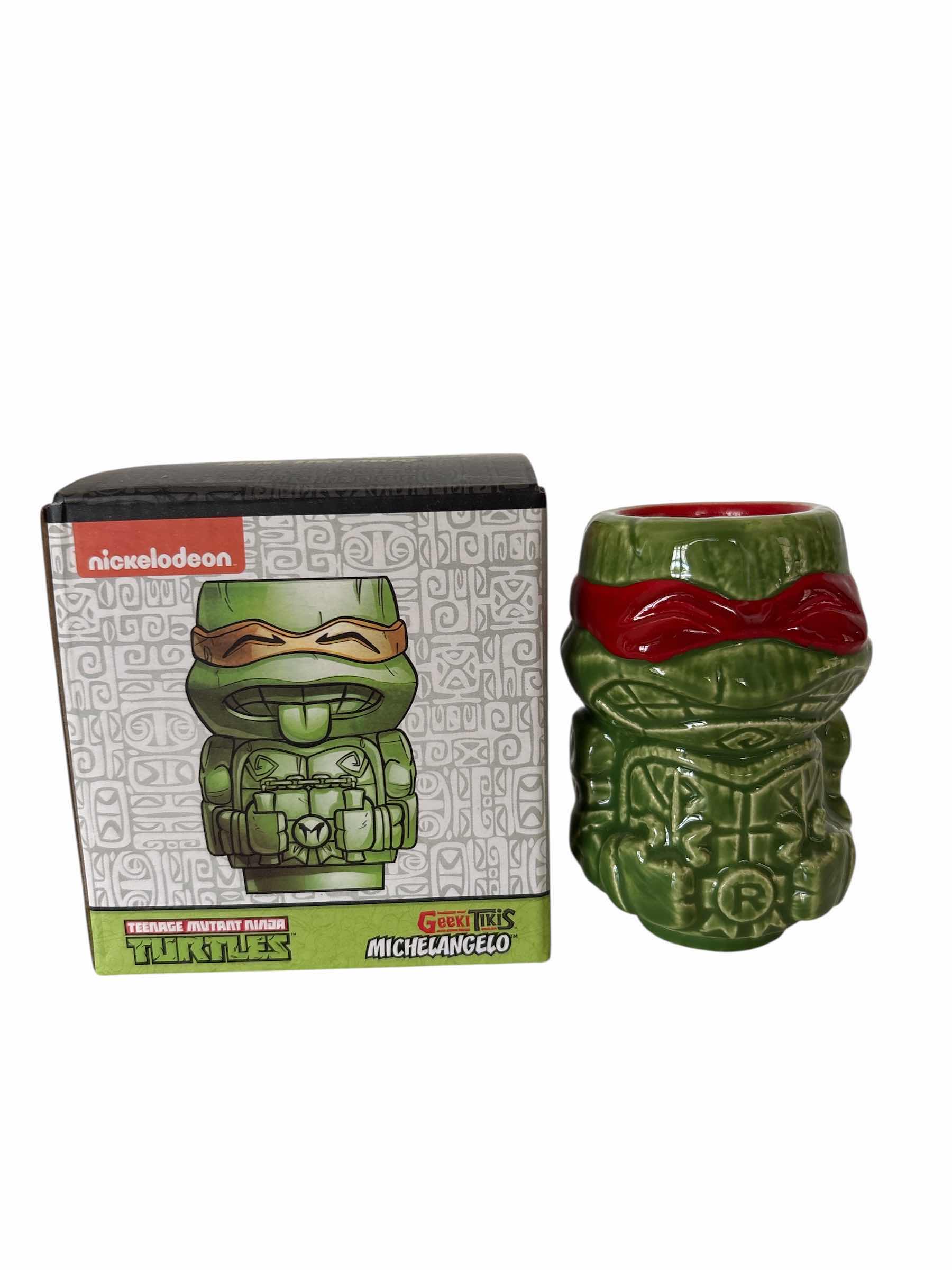 Photo 1 of (2)PCS NINJA TURTLES GEEKI TIKIS