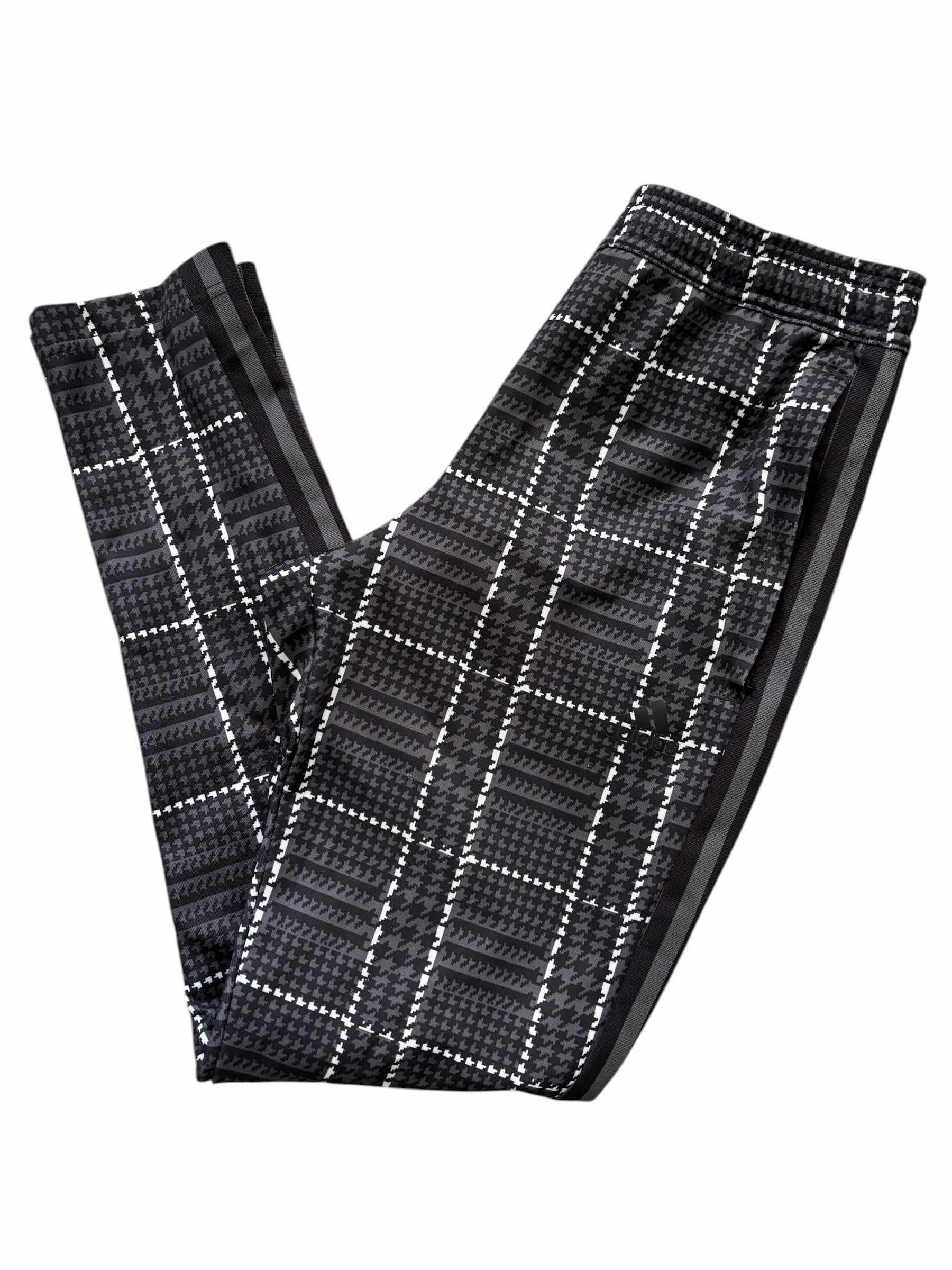 Photo 1 of ADIDAS JOGGER PANTS SIZE S (3)