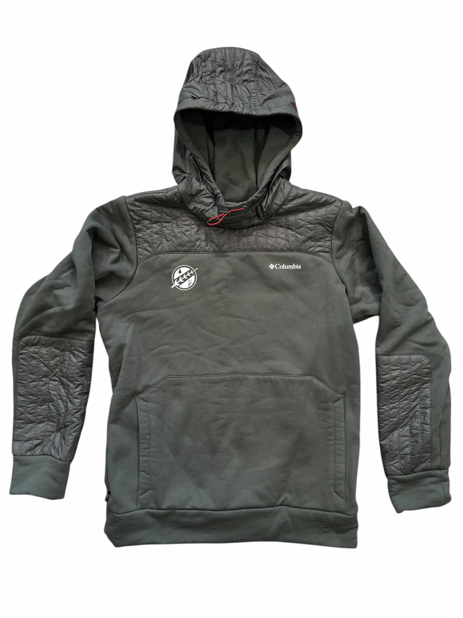 Photo 1 of COLUMBIA SPORTSWEAR STAR WARS BOBA FETT COLLECTION HOODIE SIZE S