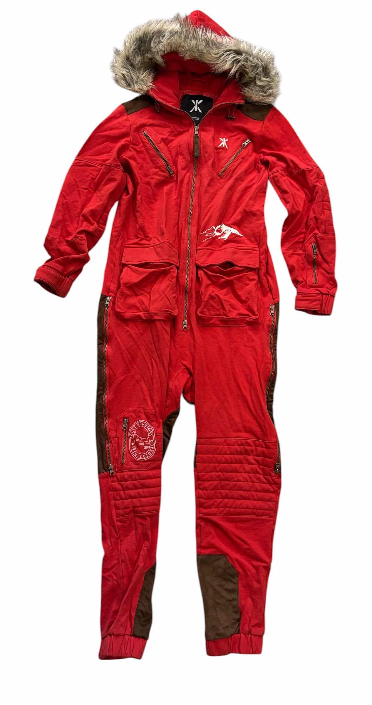 Photo 1 of ONEPIECE JUMPSUIT SIZE S