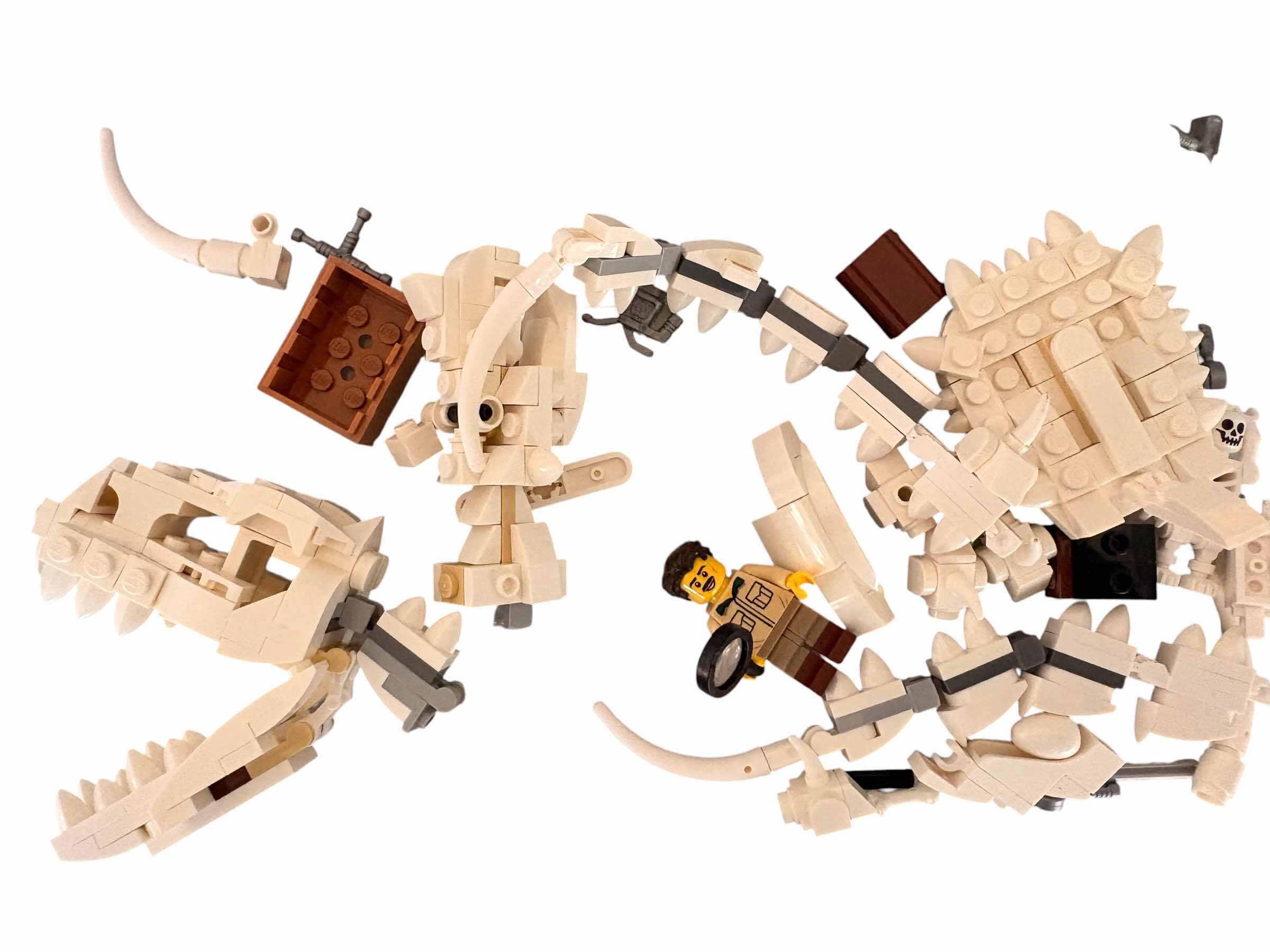 Photo 1 of **********MISSING PARTS*******
LEGOS DINOSAUR SET