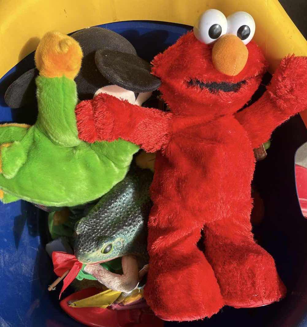 Photo 1 of PLASTIC BEAR BIN W TOYS H21”