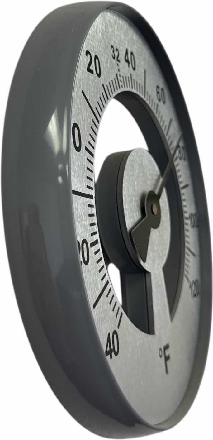 Photo 1 of LA CROSSE TECHNOLOGY THERMOMETER 
D9.5”