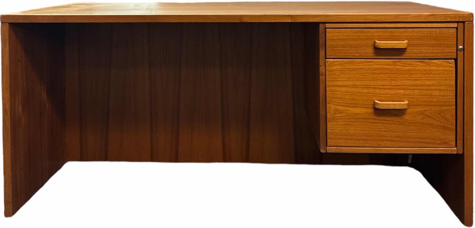 Photo 1 of TEAKWOOD EXECUTIVE DESK 2 DRAWERS WITH LOCK MISSING KEY
64” X 30” X H29”