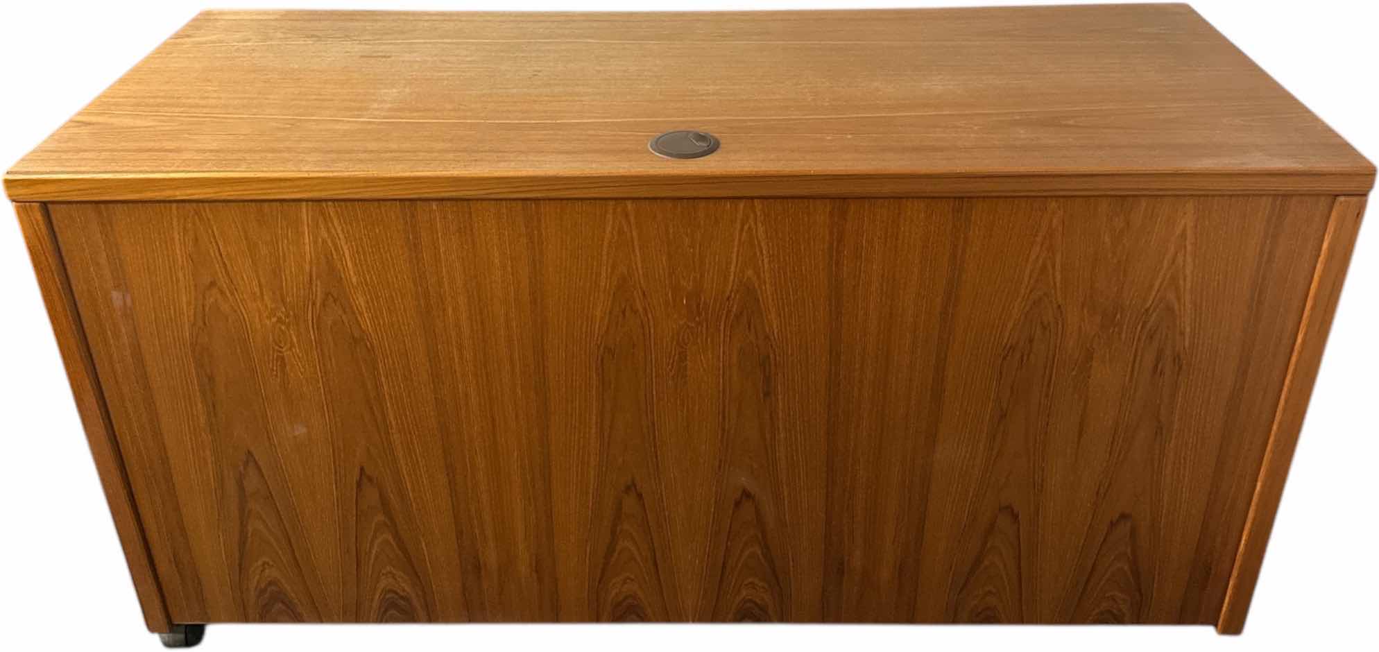 Photo 1 of ROLLING TEAKWOOD OFFICE DESK 2 DRAWER WITH LOCK NO KEY
52” X 20.5” X H27”