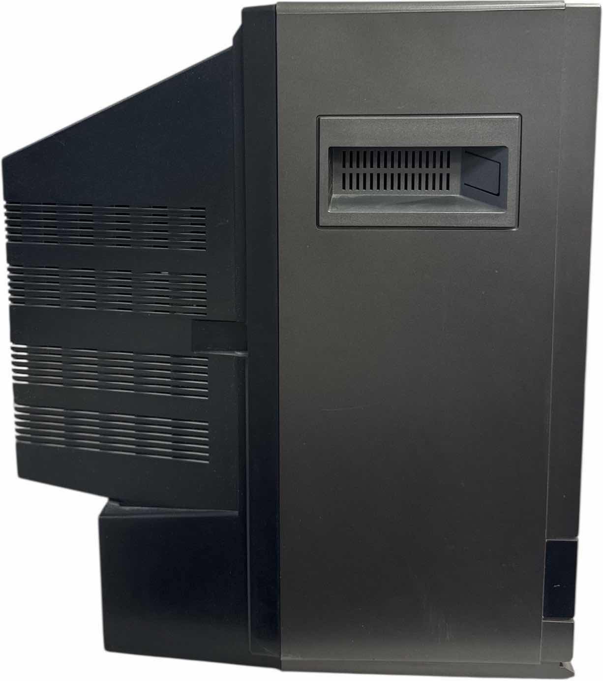Photo 1 of VINTAGE TOTEVISION TELEVISION 19 COLOR MONITOR VIDEO CASSETTE RECORDER
19” X 18” X H20”