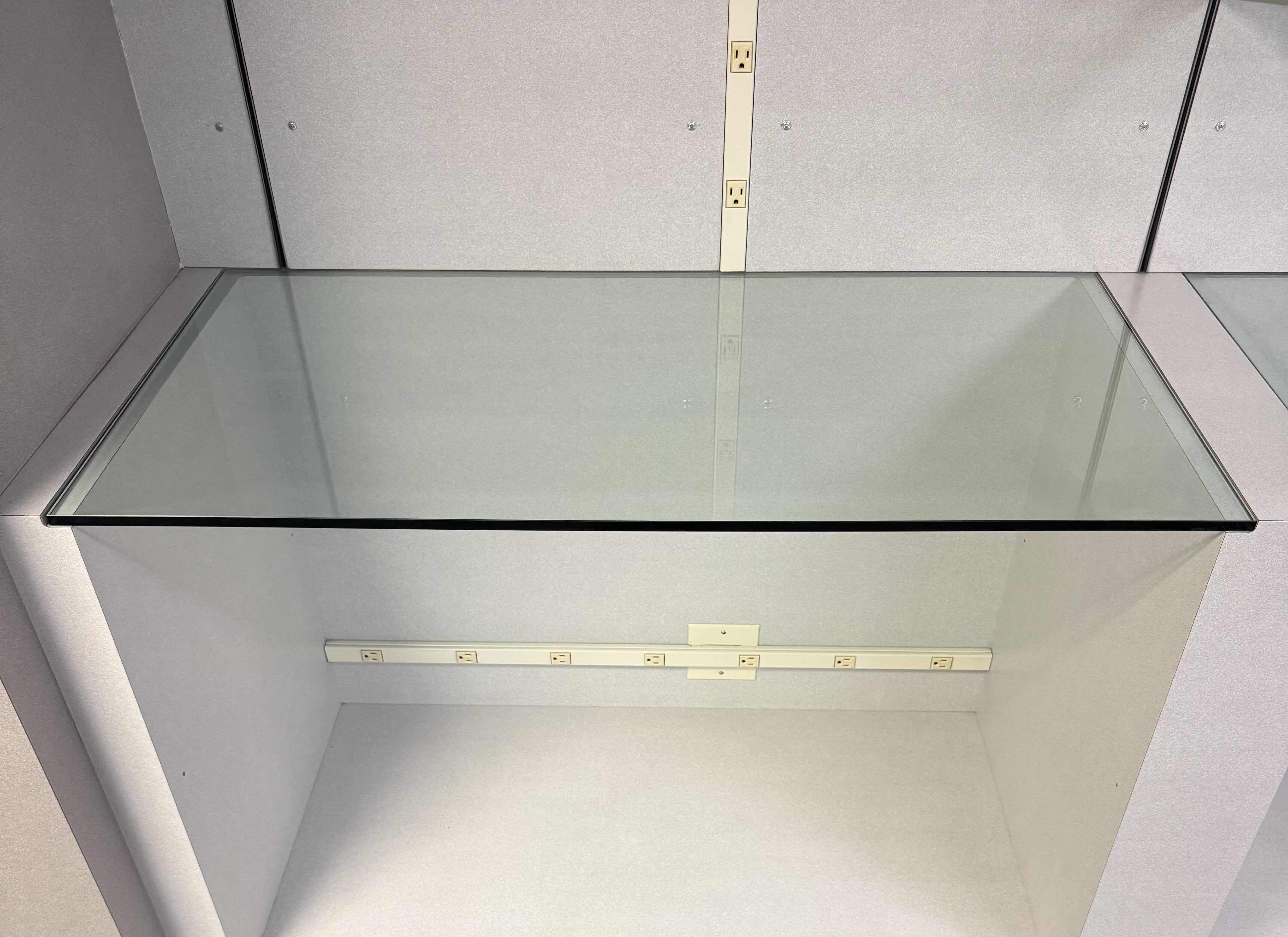Photo 1 of 2- GLASS DISPLAY GLASS ONLY
44” X 23.5” X H0.5”