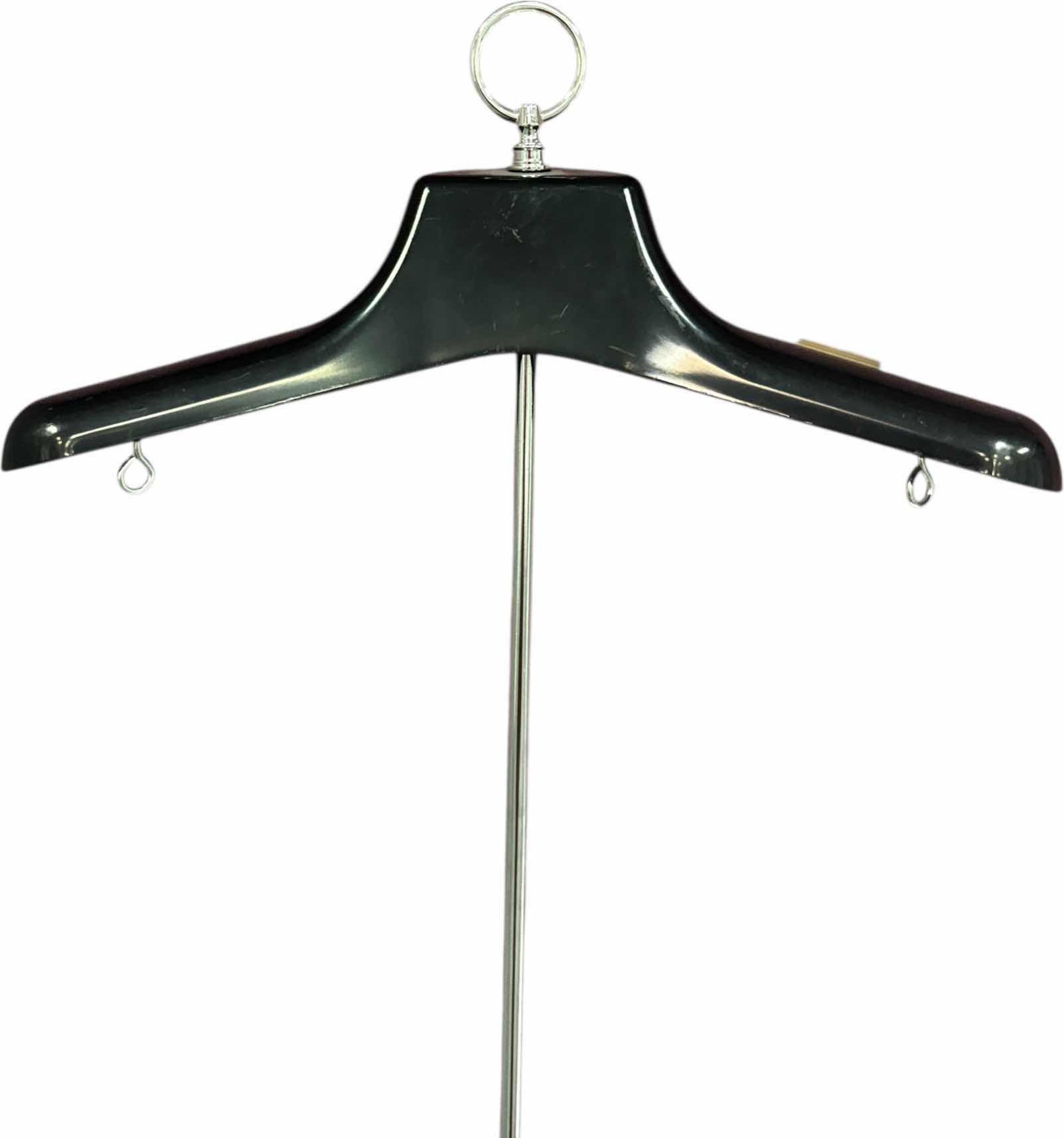 Photo 1 of 2- ADJUSTABLE GARMENT SHOWCASE STAND 
H53” AND SMALLER