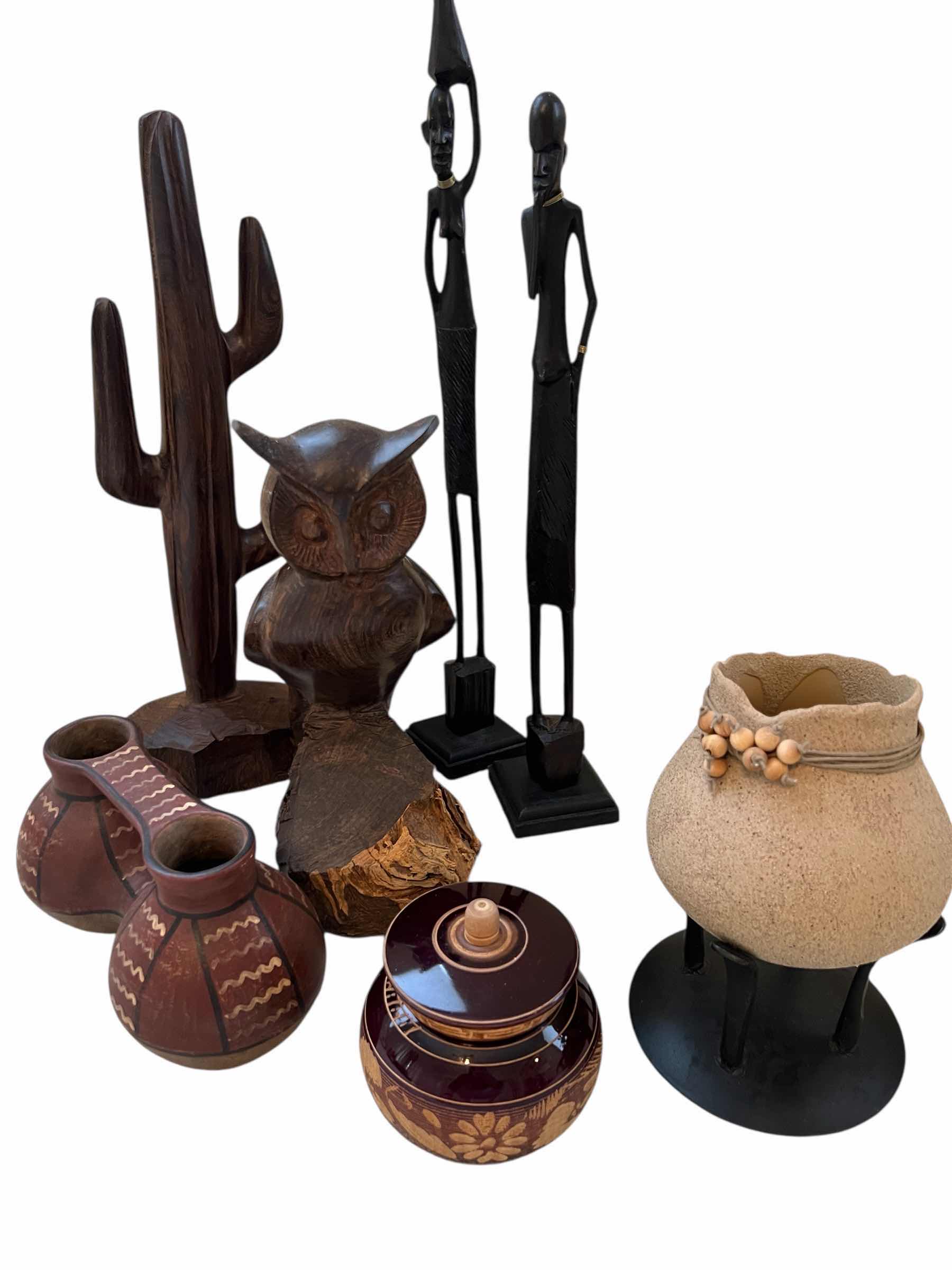 Photo 1 of ASSORTMENT OF HOME DECORATIONS