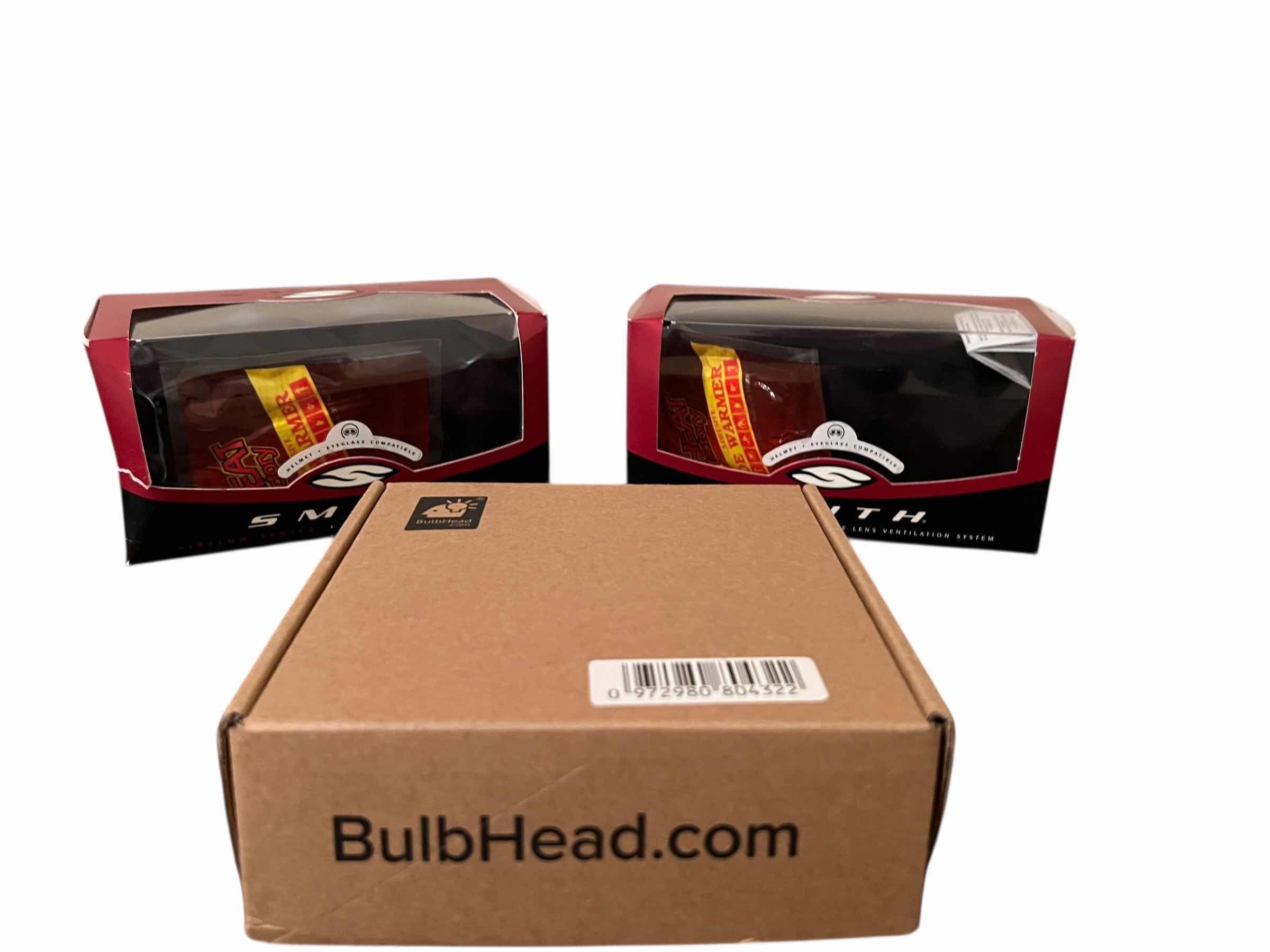 Photo 1 of NEW IN BOX SMITH AIRFLOW SERIES EYEWEAR AND SET OF 2 BULBHEAD EYEWEAR