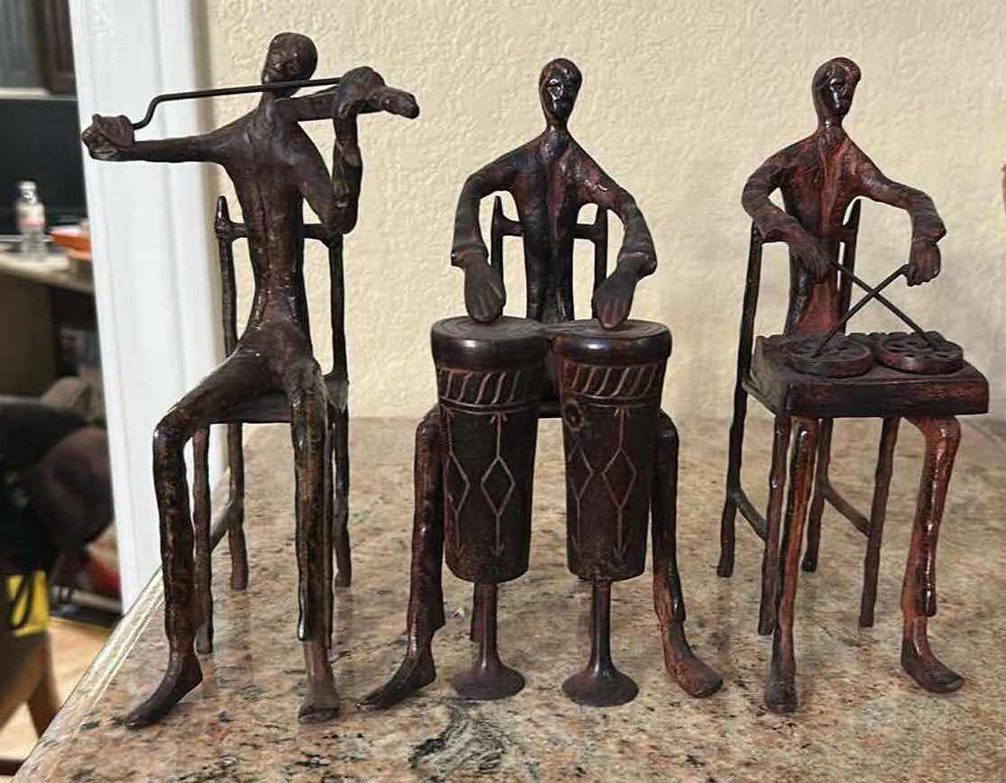 Photo 1 of 3- CAST IRON MUSICAL FIGURES H 9"