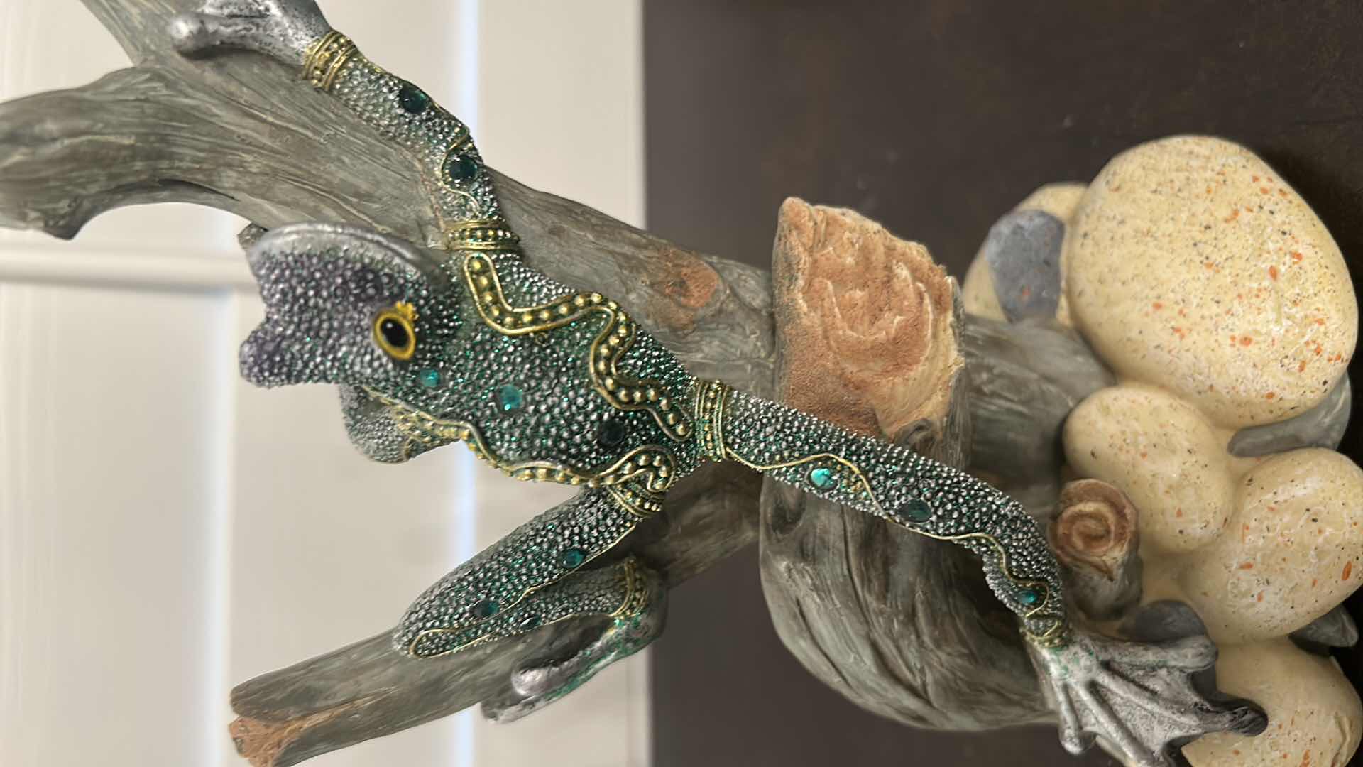 Photo 1 of HAND CARVED PAINTED WOOD ALEBRIJE FROG H12"