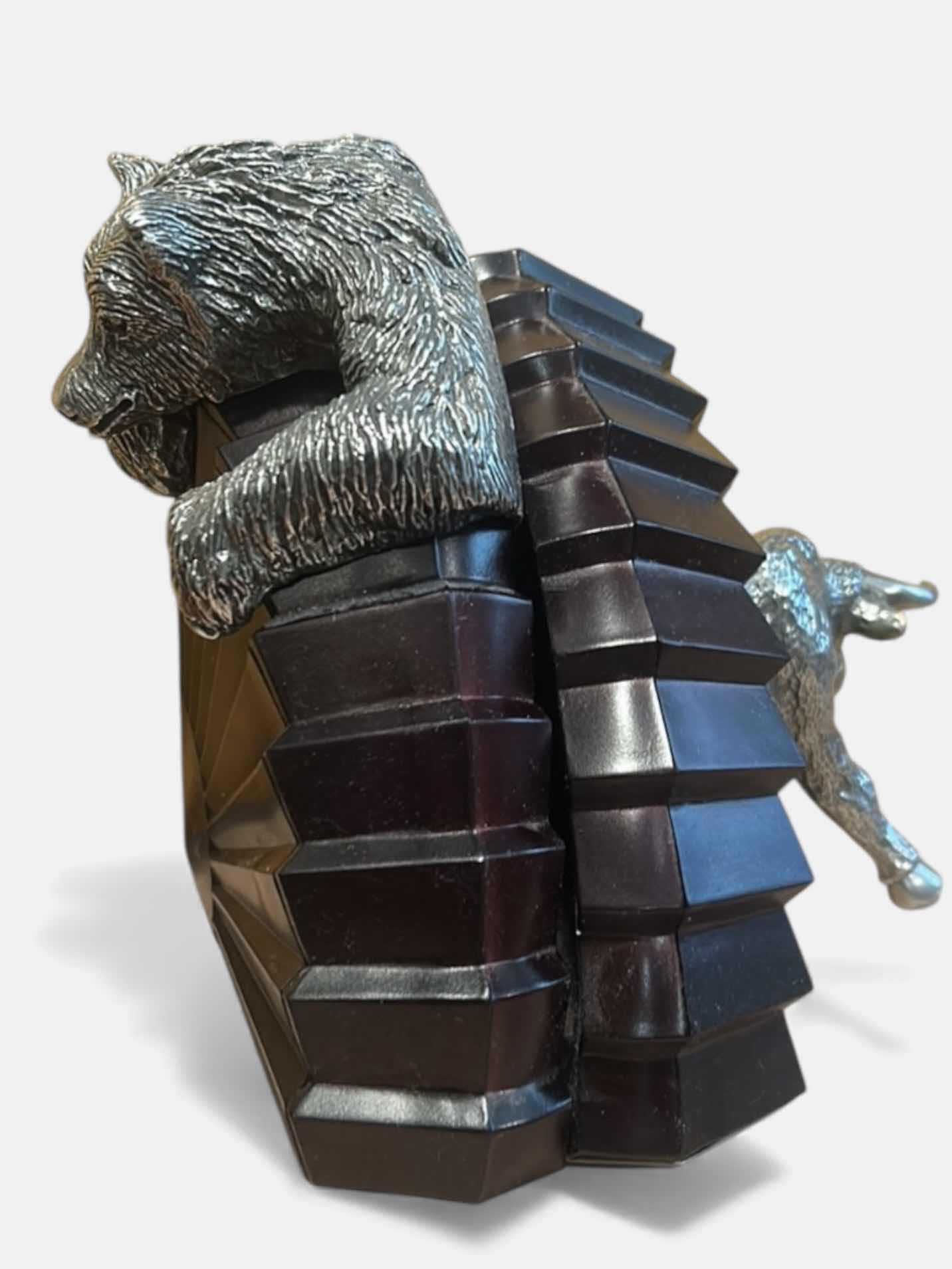 Photo 1 of BEAR AND BULL STOCK MARKET BOOKENDS H6.5”