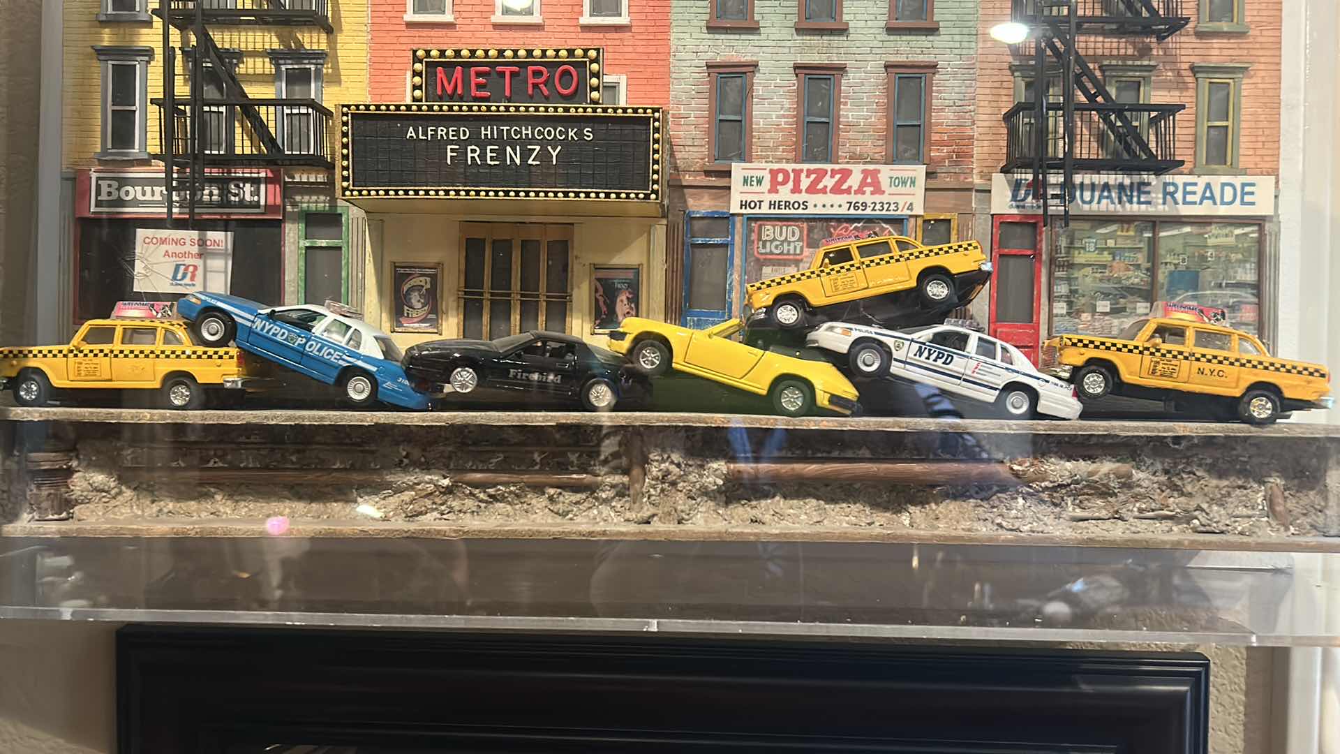 Photo 1 of ACRYLIC SHADOW BOX NEW YORK 3D ARTWORK WALL DECOR 27 1/2” x 5” x 22 1/2”