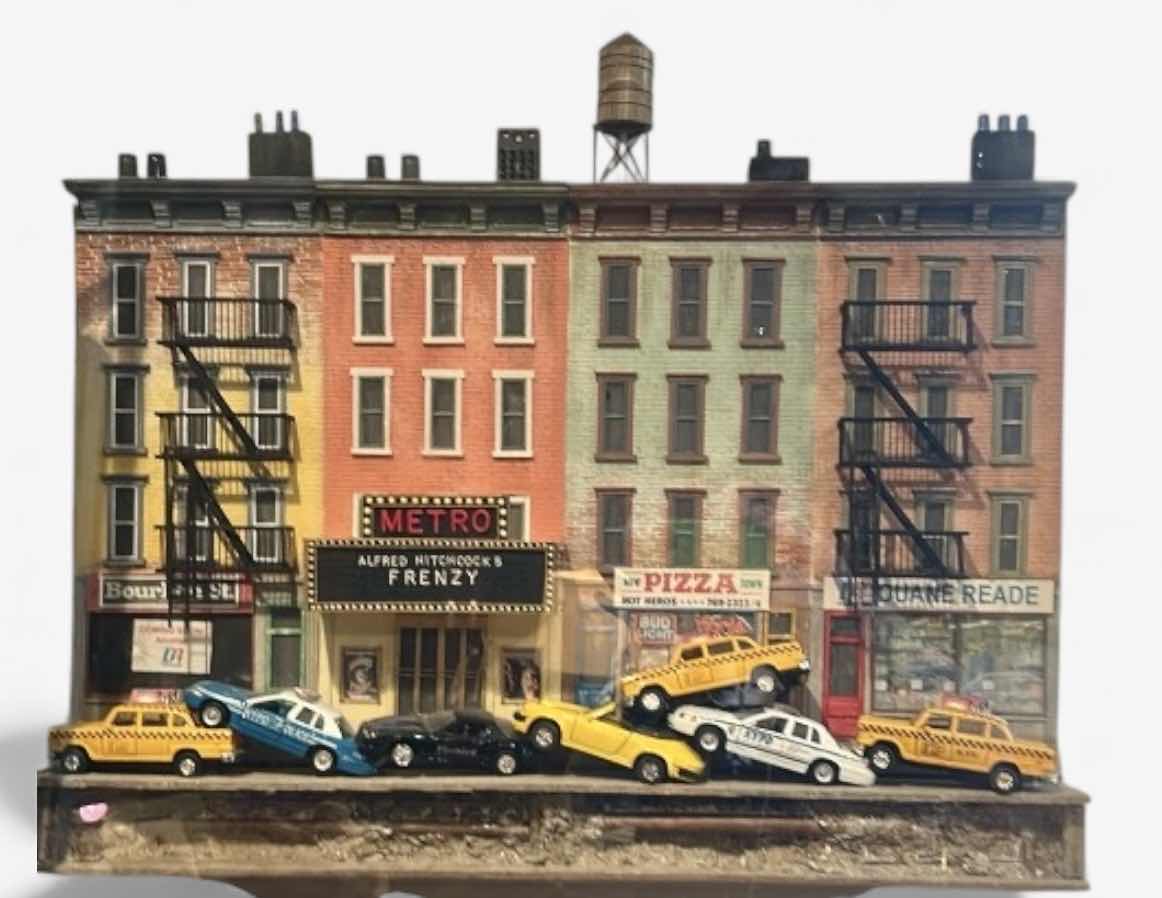 Photo 1 of ACRYLIC SHADOW BOX NEW YORK 3D ARTWORK WALL DECOR 27 1/2” x 5” x 22 1/2”